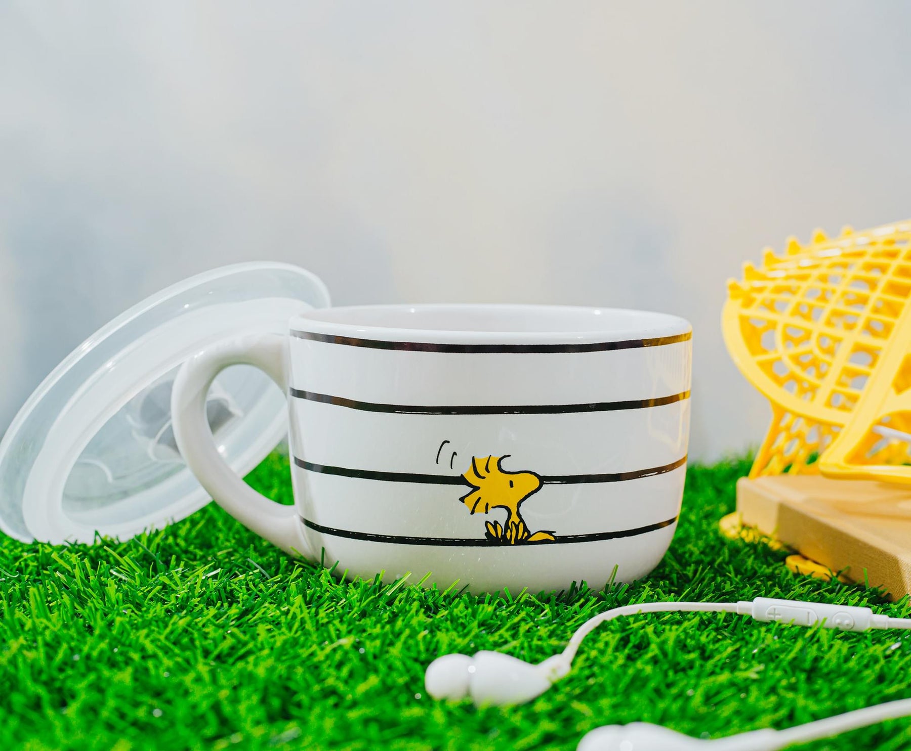 Peanuts Snoopy "Did Someone Say Food?" Ceramic Soup Mug With Vented Lid
