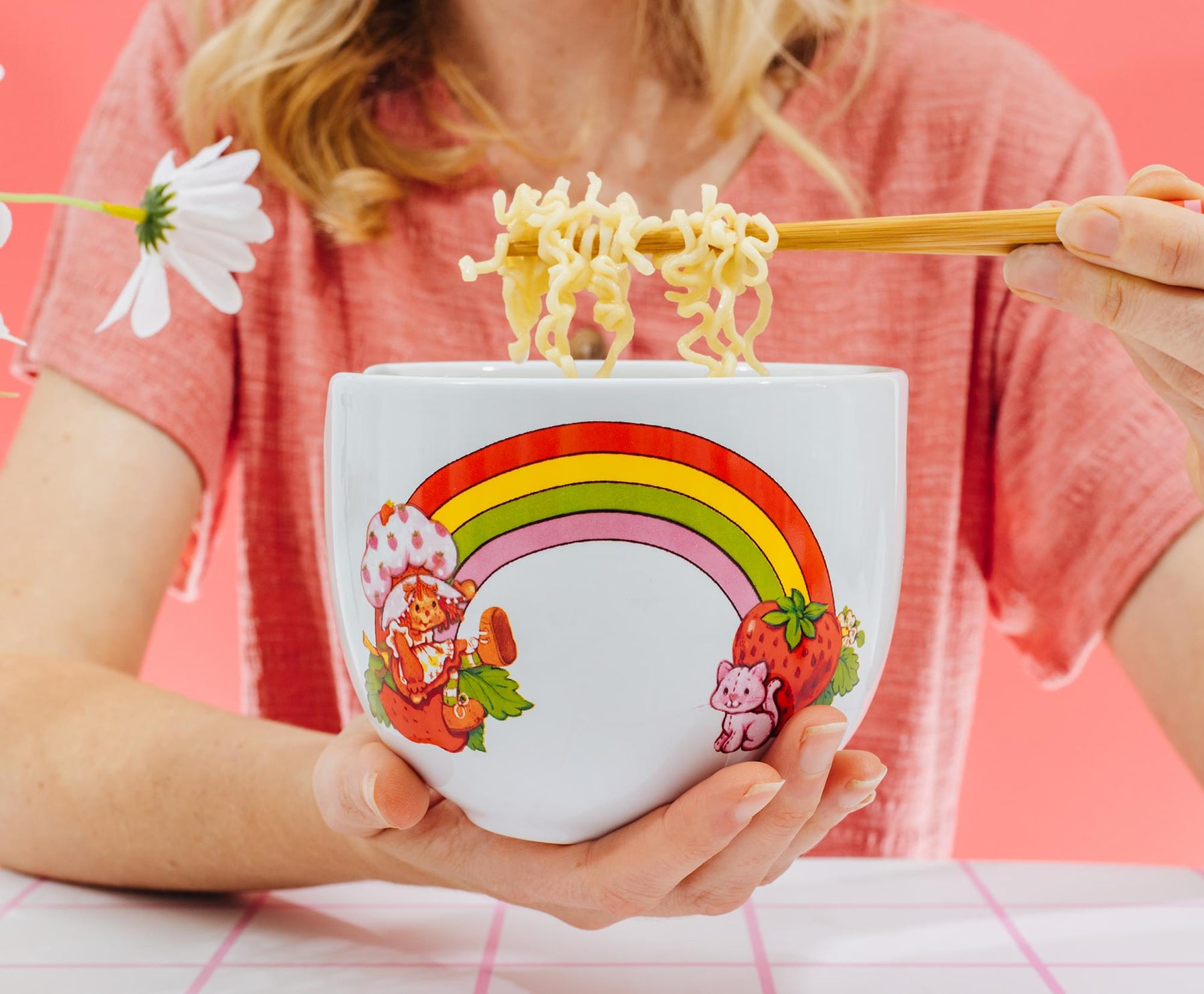 Strawberry Shortcake Rainbow 20-Ounce Ceramic Ramen Bowl With Chopsticks