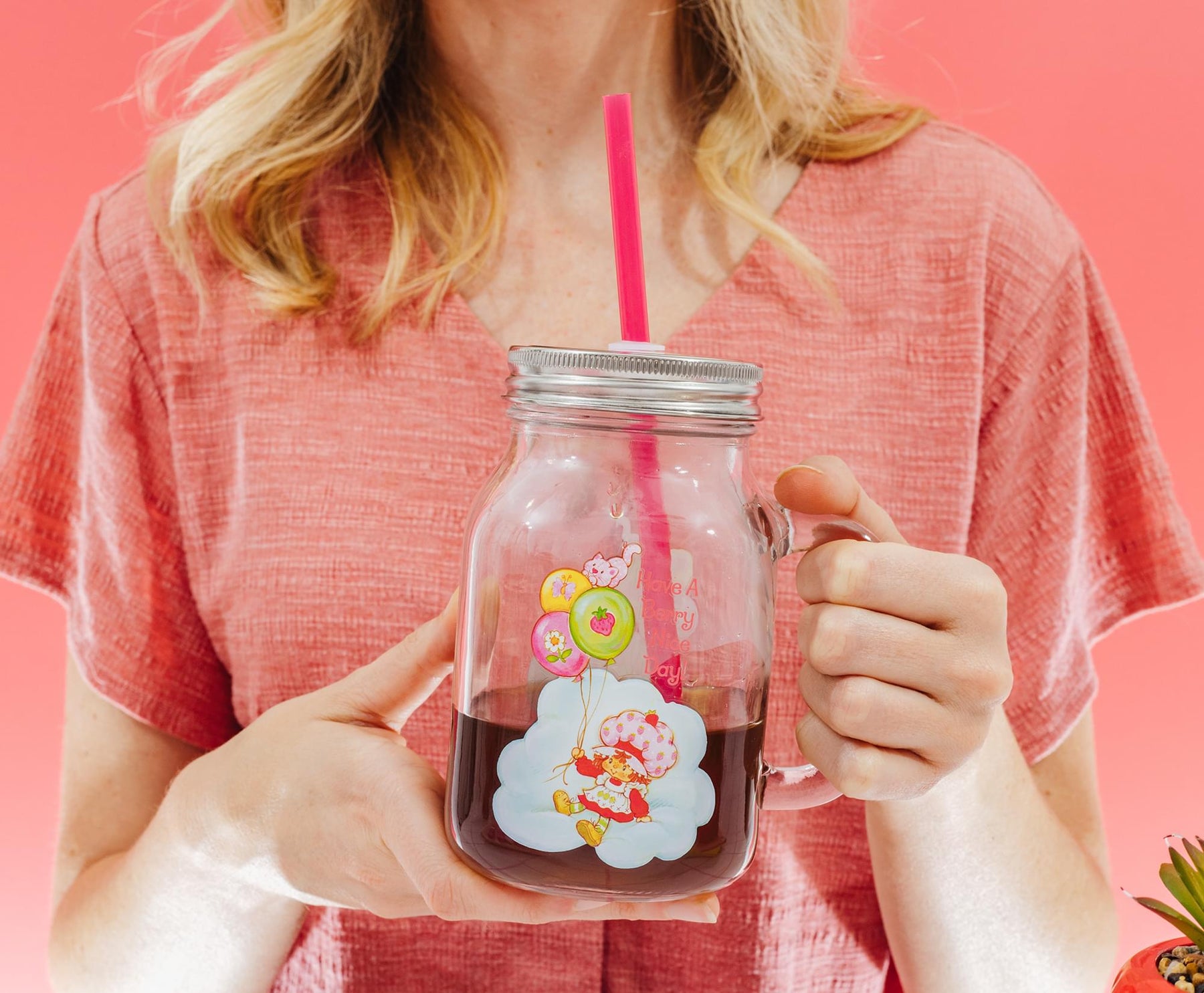 Strawberry Shortcake Cloud and Balloons 21-Ounce Glass Mason Jar With Handle