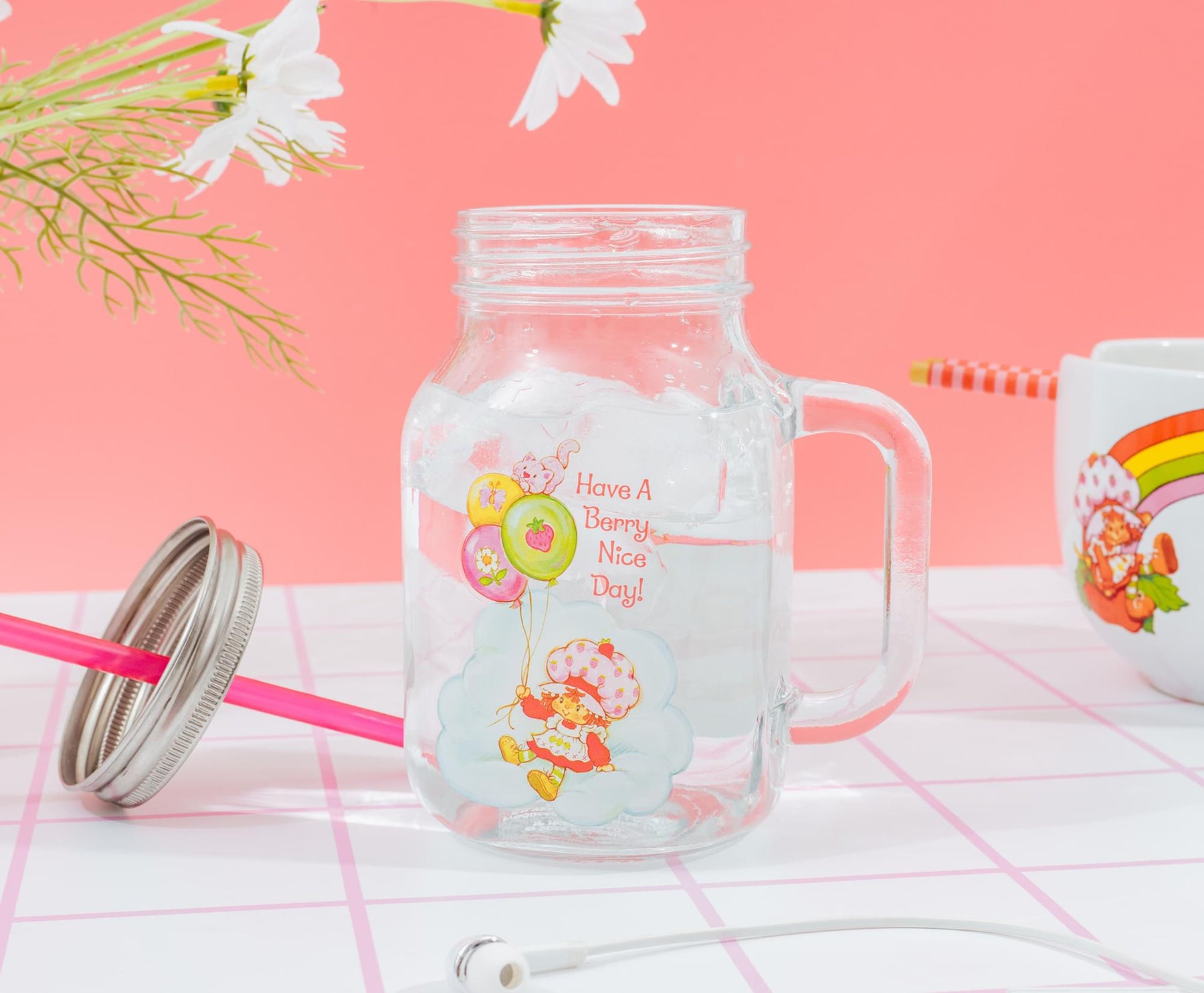 Strawberry Shortcake Cloud and Balloons 21-Ounce Glass Mason Jar With Handle