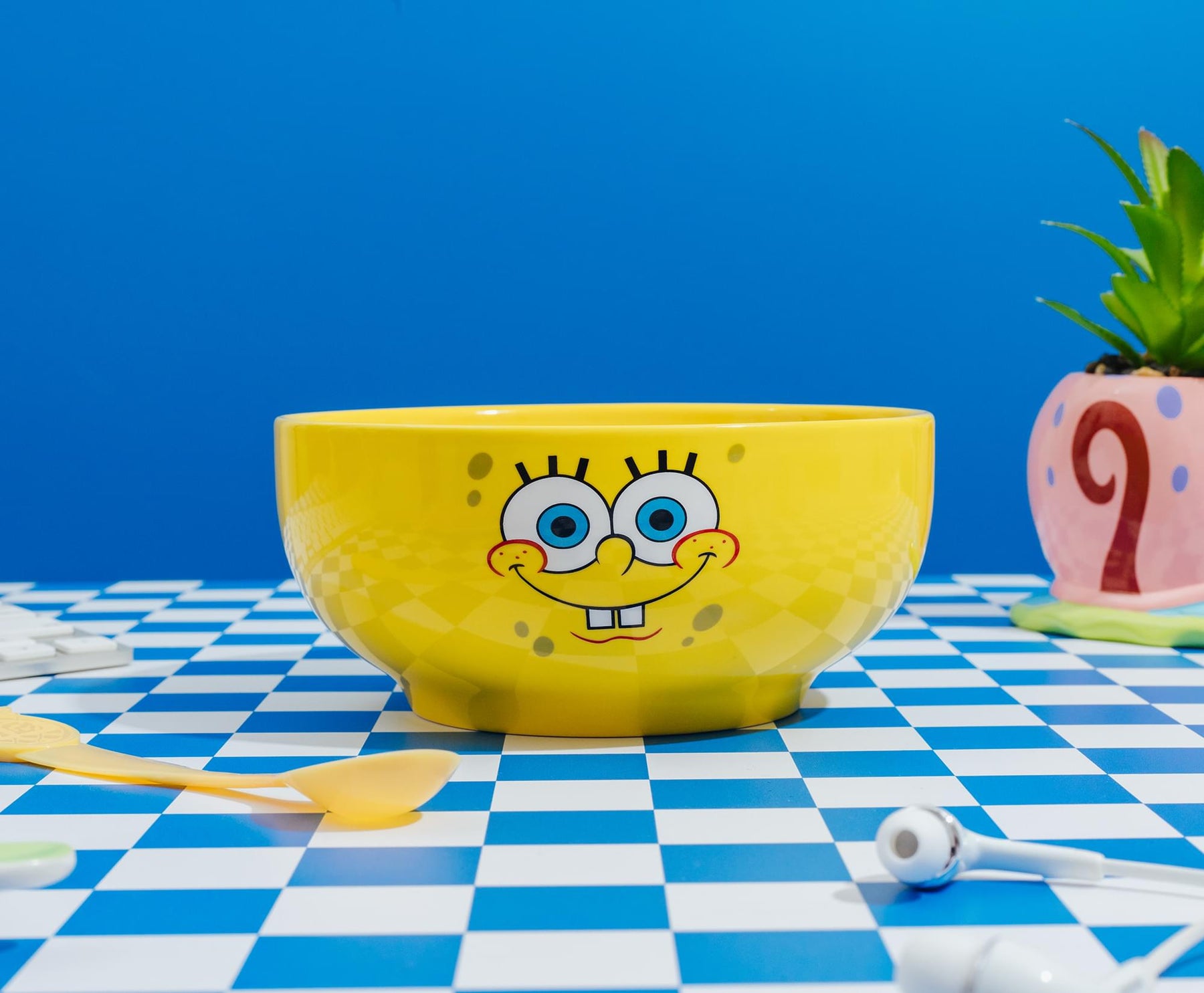 Nickelodeon SpongeBob SquarePants Ceramic Bowl With Color-Changing Spoon