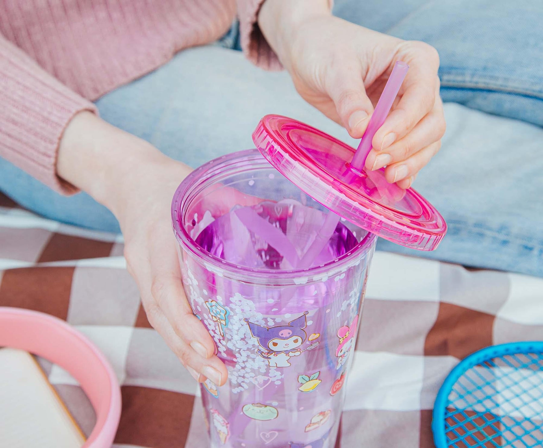 Sanrio Hello Kitty and Friends Toss Confetti Carnival Cup | Holds 32 Ounces