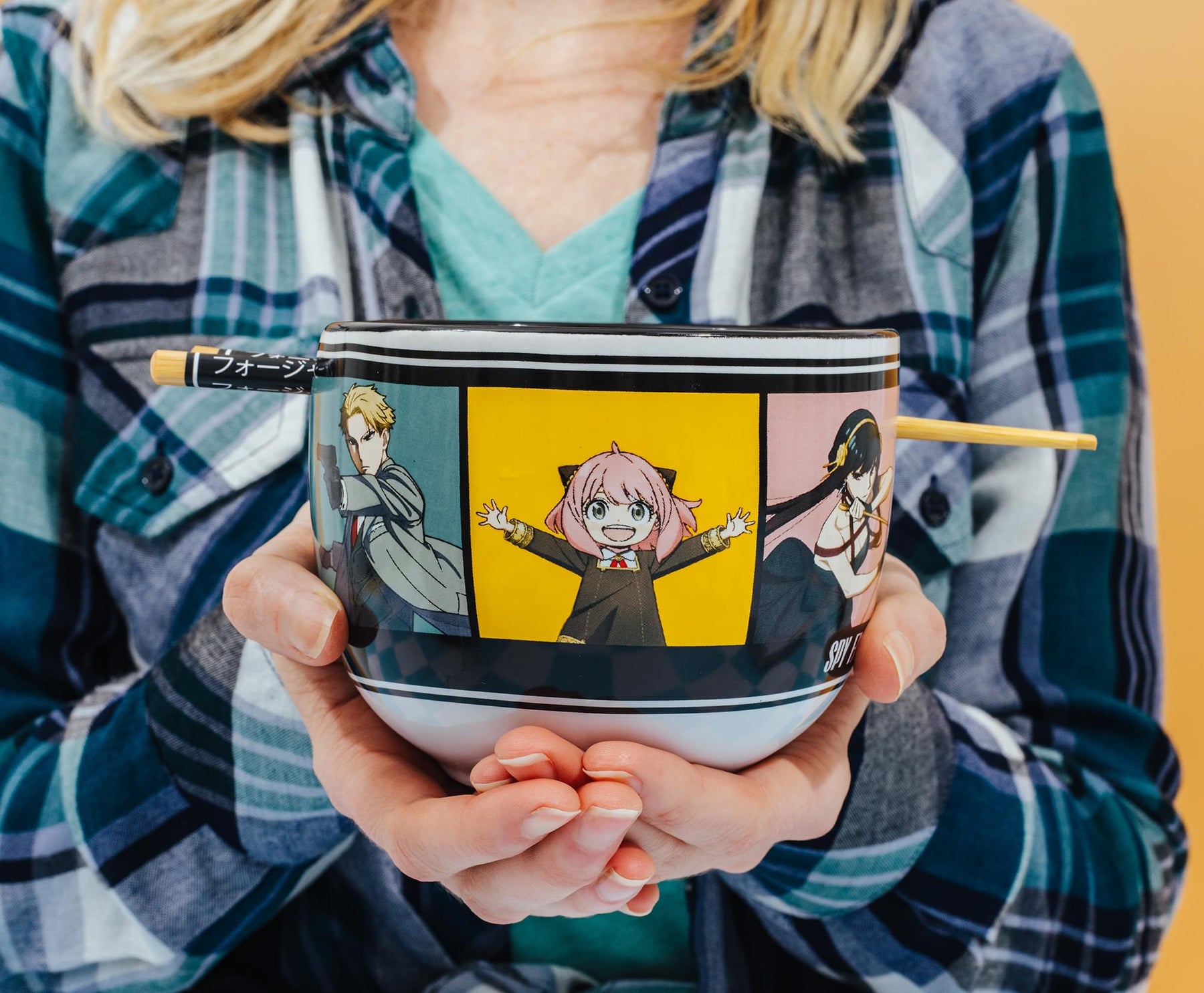 Spy x Family Character Grid 20-Ounce Ramen Bowl and Chopstick Set