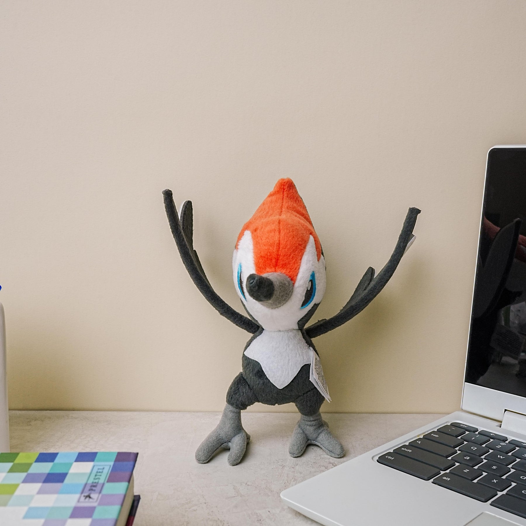 Pokemon 8 Inch Collector Plush | Pikipek