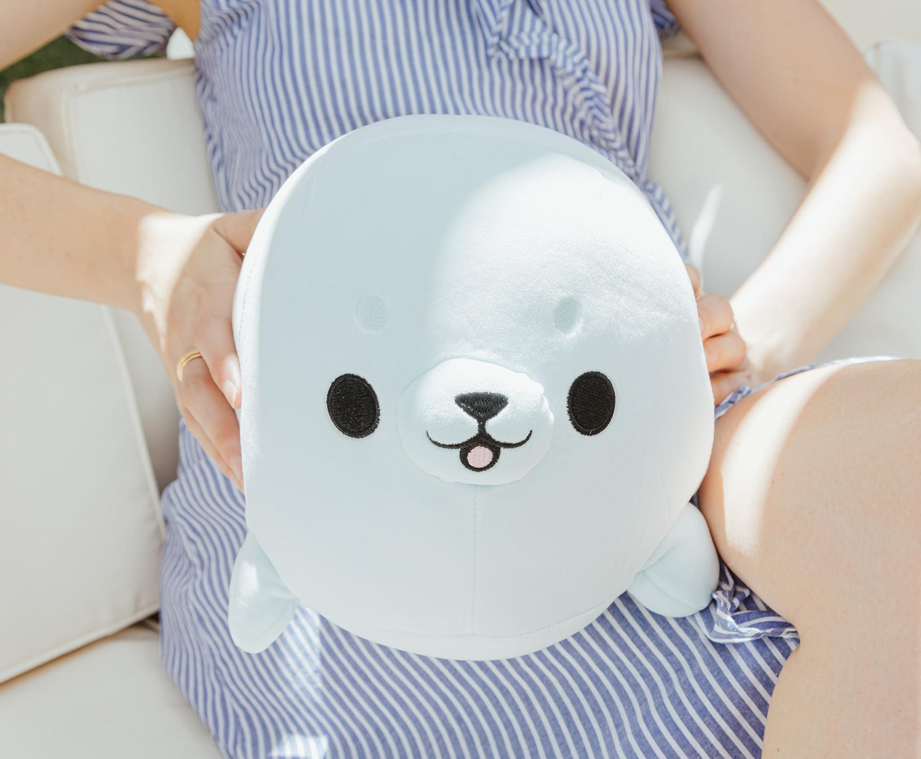 MochiOshis Seal 12-Inch Plush | Kaiyu Azarashi