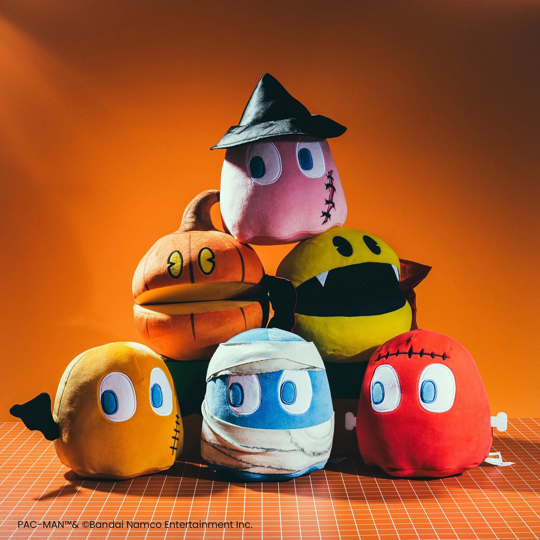 PAC-MAN Halloween 7-Inch Collector Plush