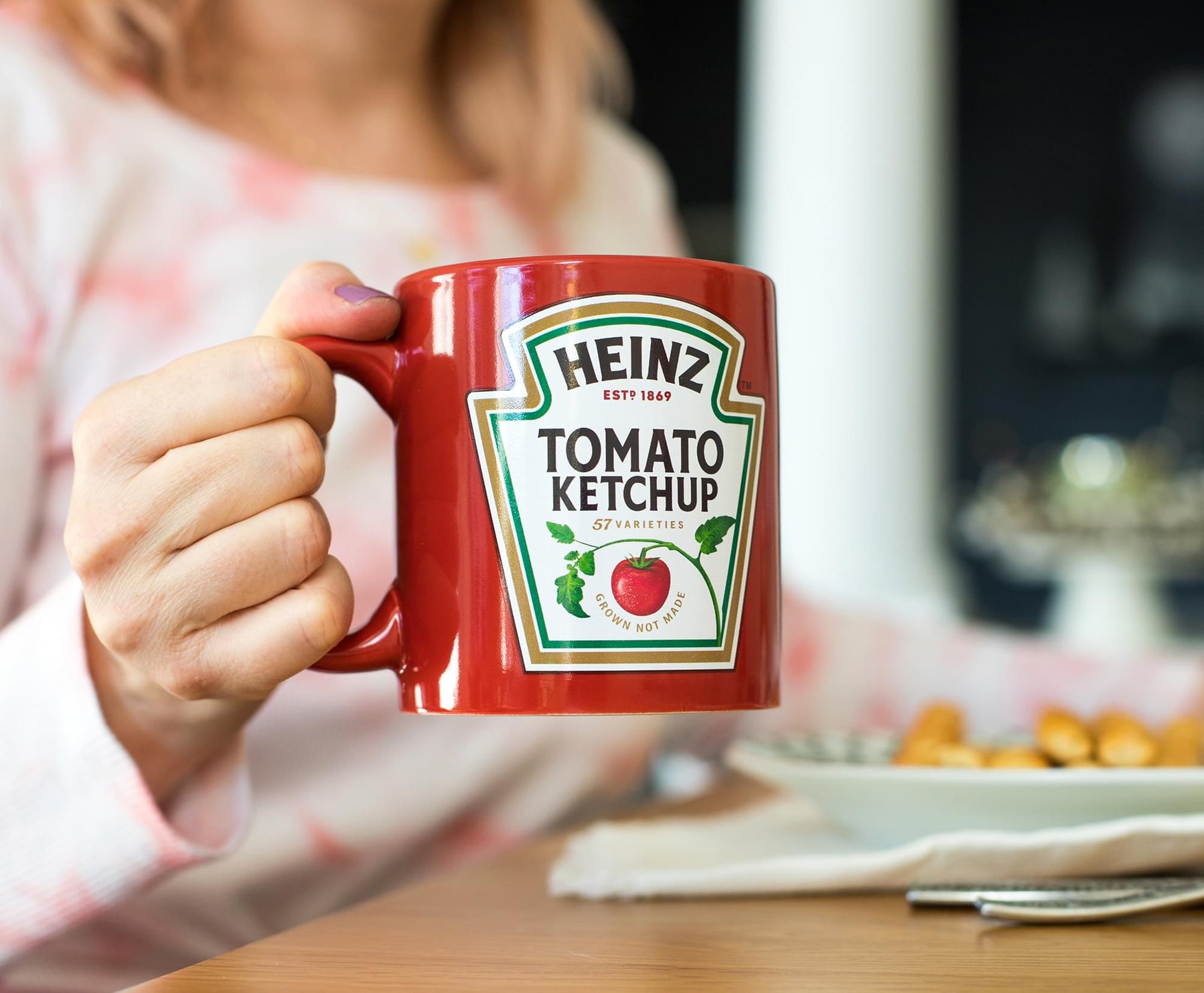 Heinz Ketchup Logo "Worth The Wait" Ceramic Coffee Mug | Holds 16 Ounces