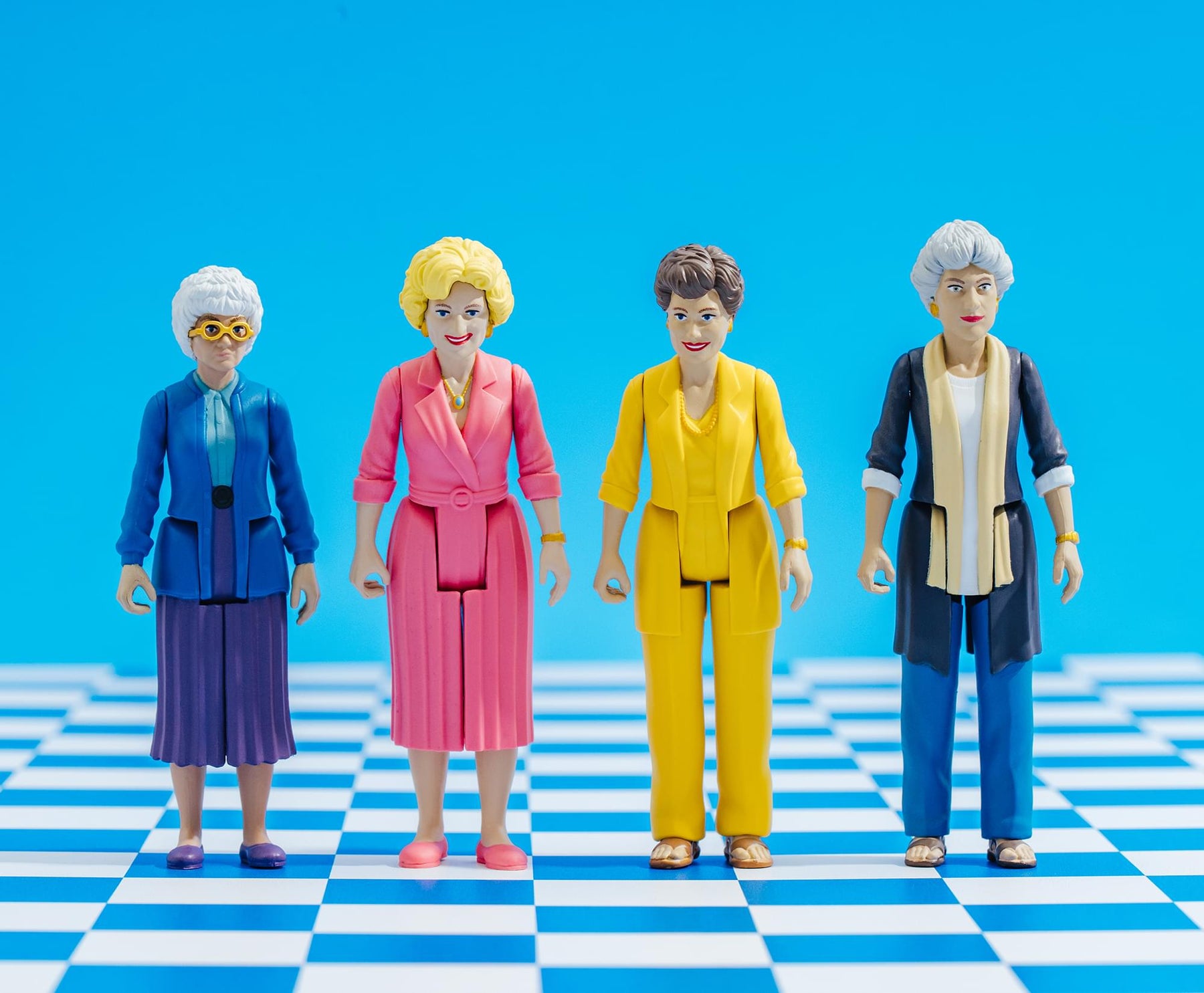 The Golden Girls Sophia Petrillo 3.75-Inch Retro Action Figure