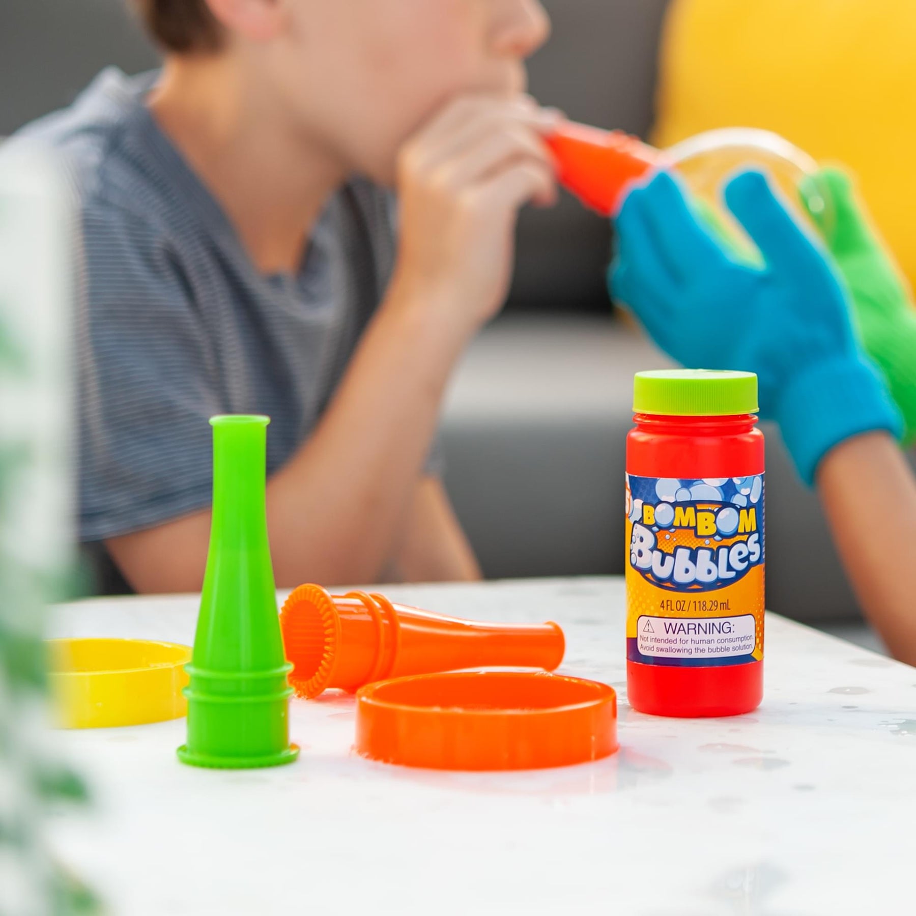 BomBom Bubbles Magic Gloves Dual Pack | Create An Unpoppable Bubble Experience