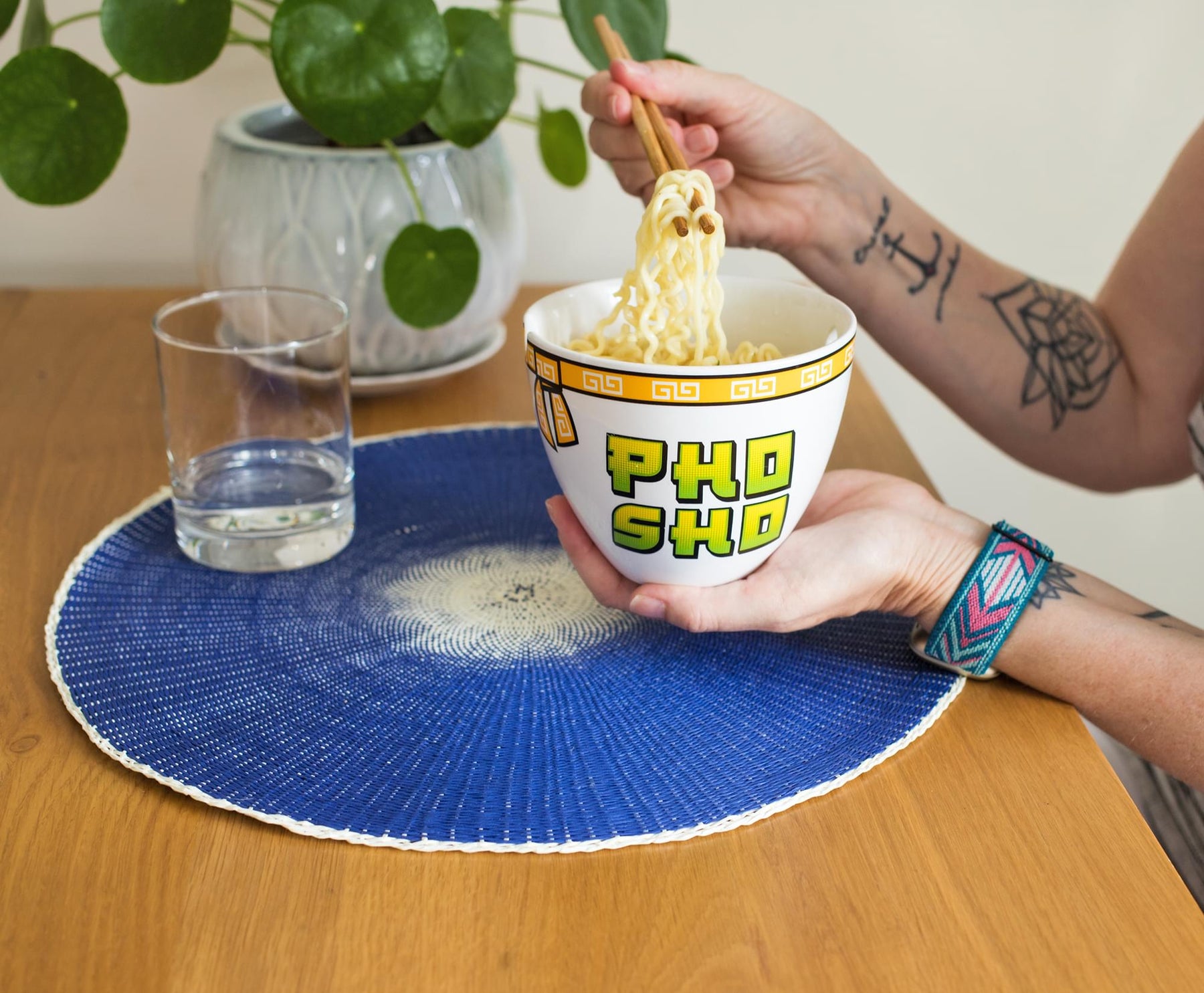Bowl Bop Pho Sho Japanese Dinnerware Set | 16-Ounce Ramen Bowl, Chopsticks