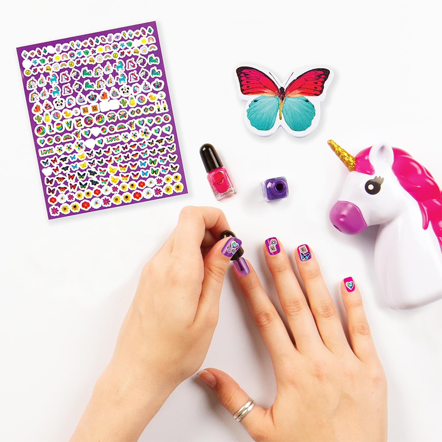 Fashion Angels Unicorn Magic Nail Dryer Set