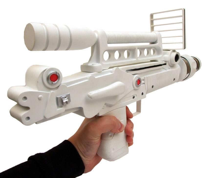 James Bond Moonraker Laser 1:1 Prop Le Limited Edition