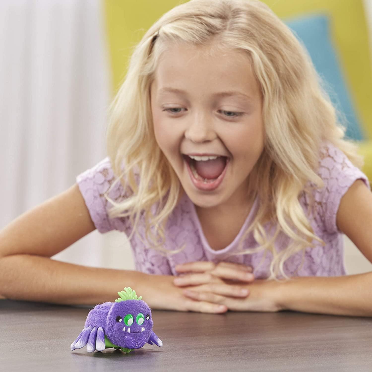 Yellies! Voice-Activated Spider Pet | Wiggly Wriggles