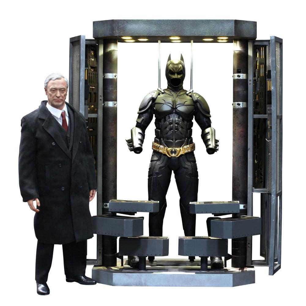 DC Comics The Dark Knight Rises Batman Armory w/ Alfred Penn | Free Sh