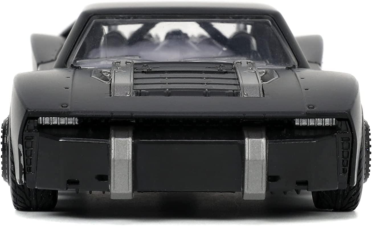 DC Comics 1:32 2022 The Batman Batmobile Diecast Car and Figure