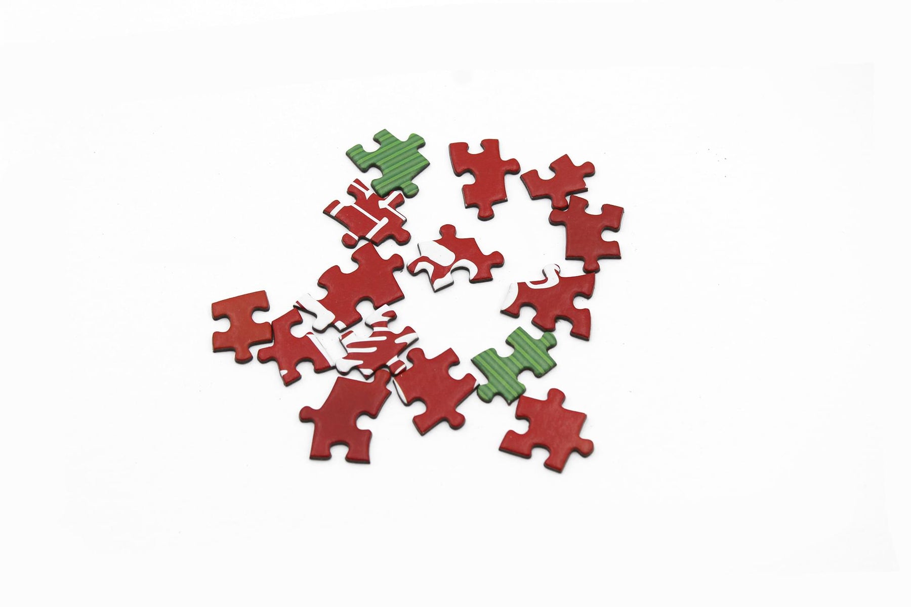 Sriracha Hot Sauce Bottle Shaped 1000 Piece Jigsaw Puzzle