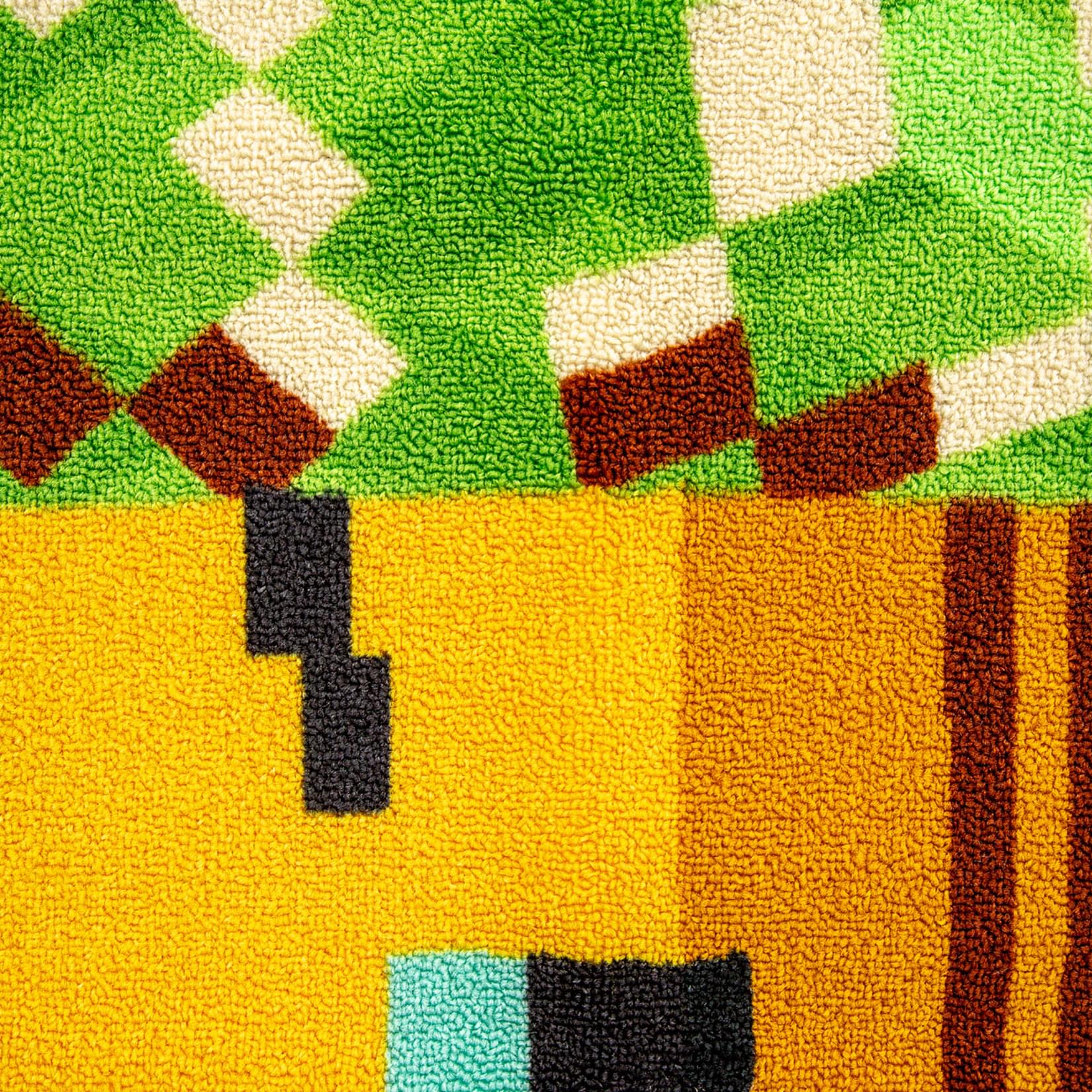 Minecraft Honey Bee Accent Rug | 31 x 29 Inches