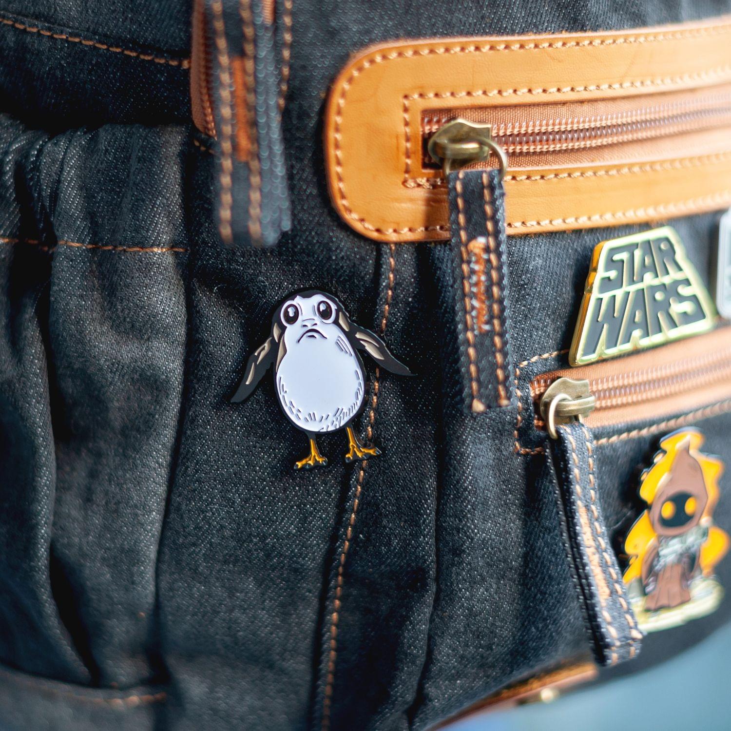 OFFICIAL Star Wars The Last Jedi Porg Pin | Collectible Star Wars Pin | 2 Inches