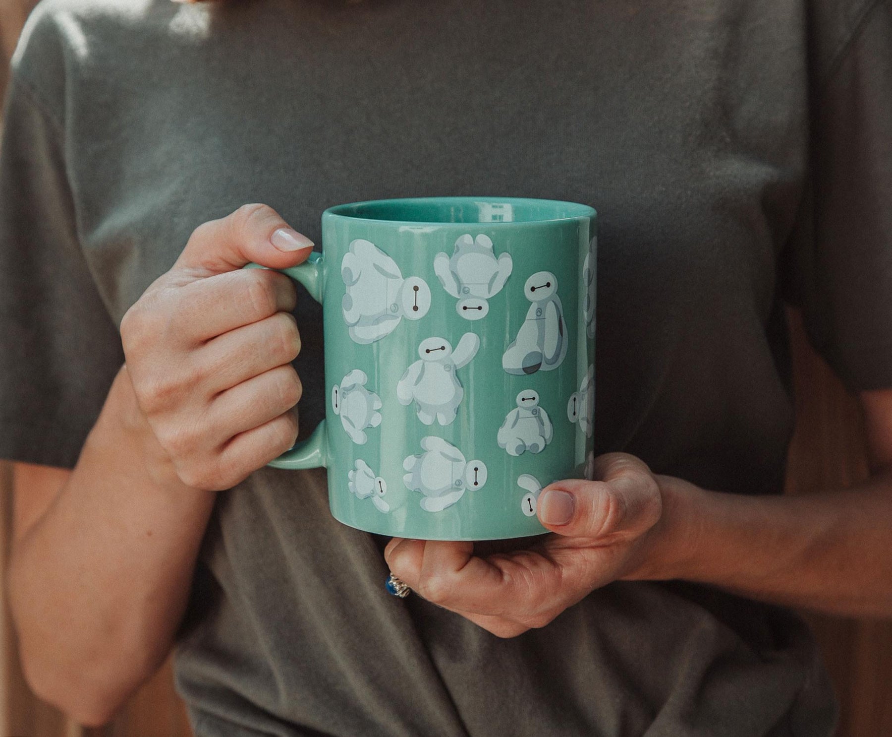 Disney Big Hero 6 Baymax Ceramic Mug | Holds 20 Ounces