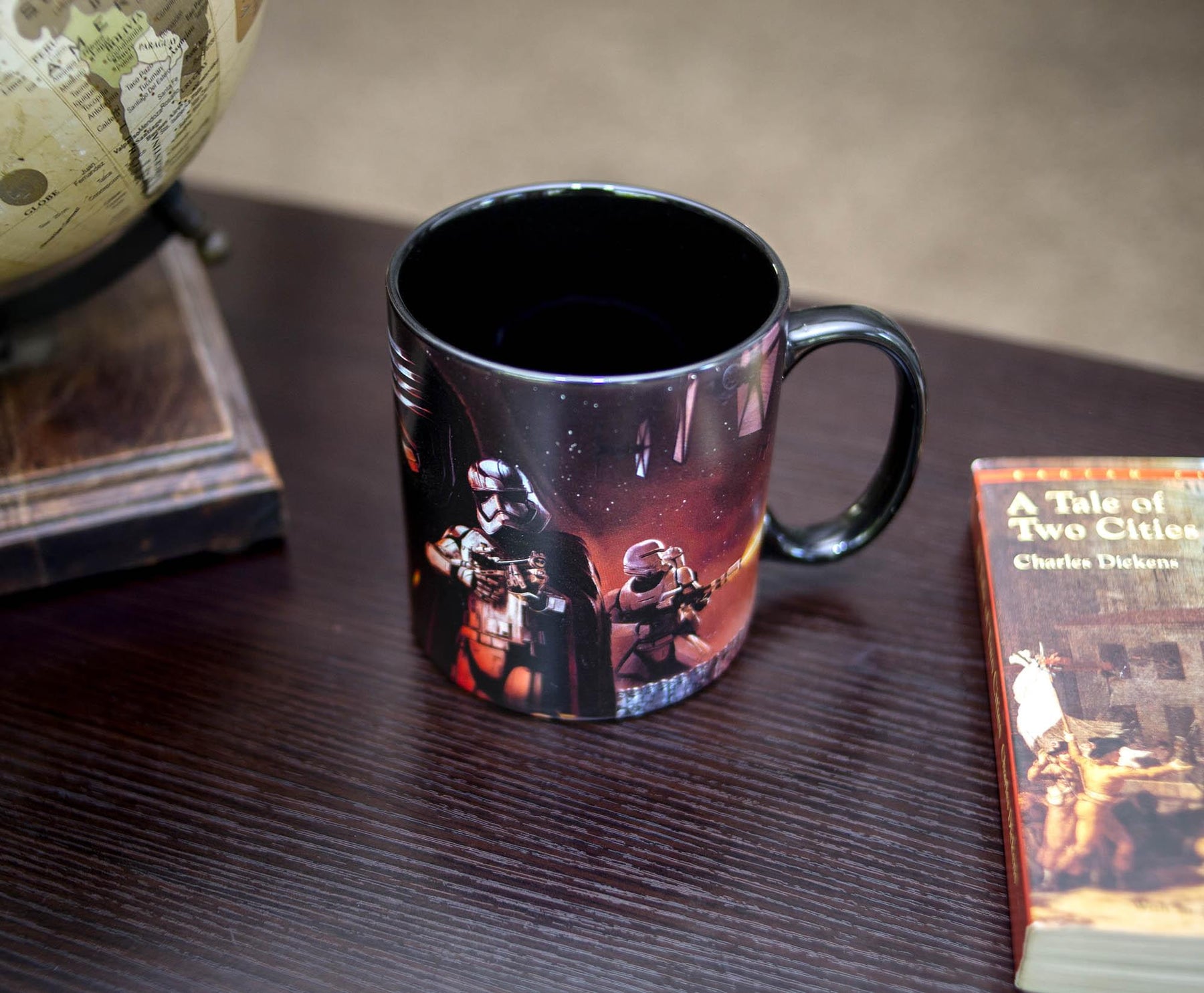 Star Wars: The Force Awakens Wrap Around Scene 20 Oz Ceramic Mug
