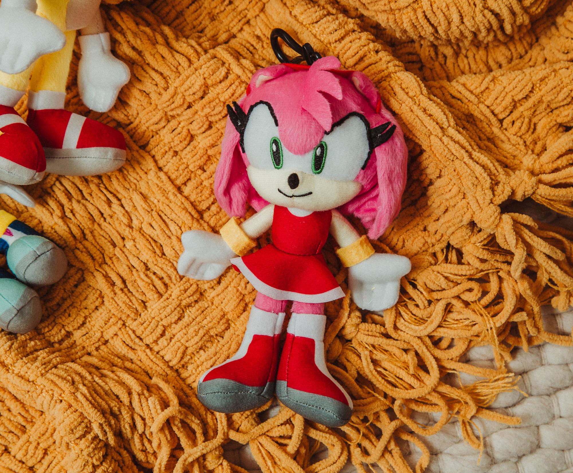 Sonic the Hedgehog 8-Inch Character Plush Toy | Amy Rose