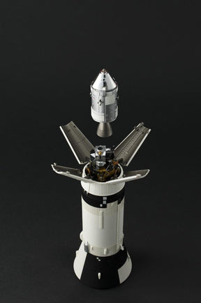 Apollo 13 & Saturn V Launch Vehicle Set