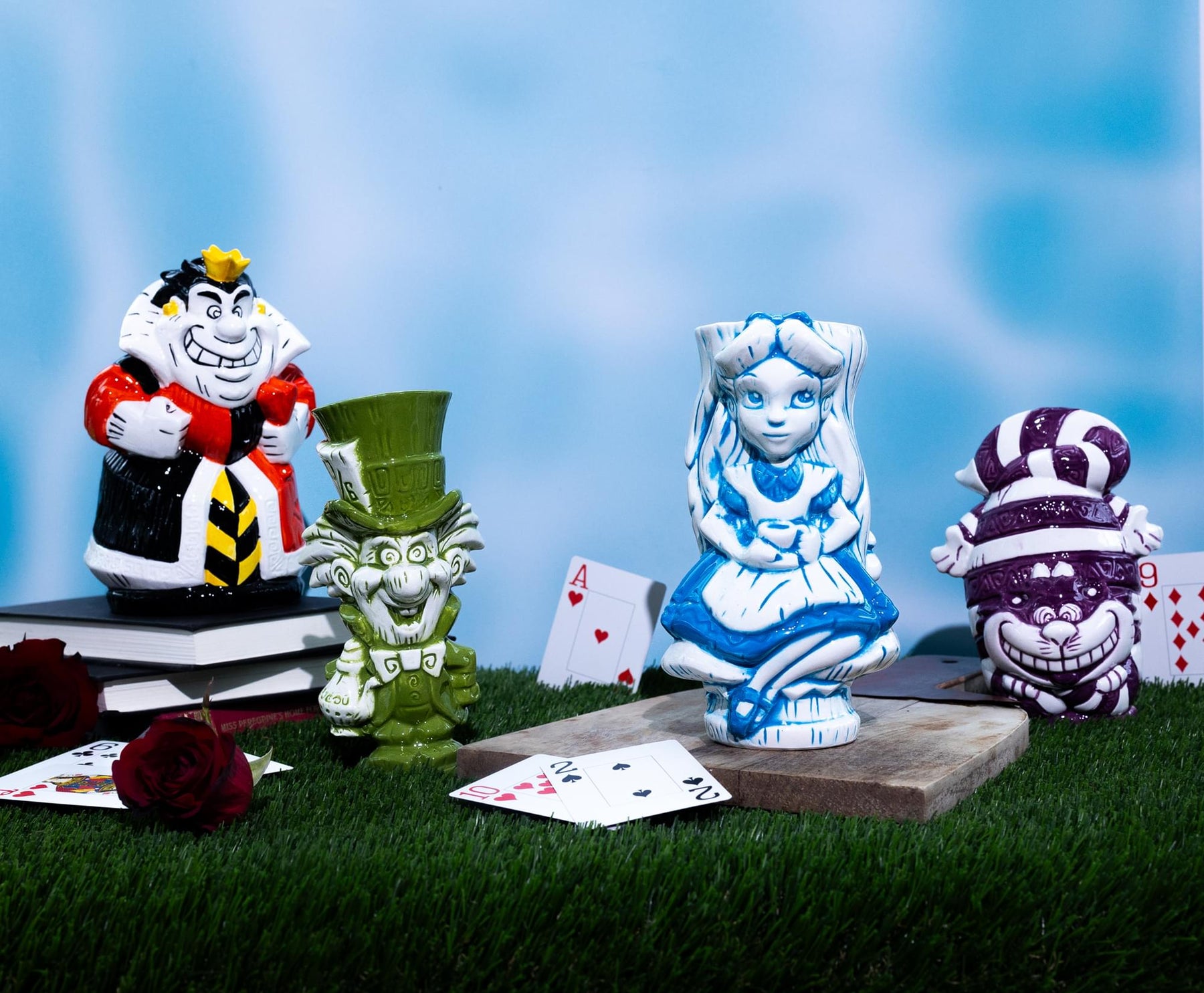Geeki Tikis Disney Alice In Wonderland Queen of Hearts Ceramic Mug | 34 Ounces