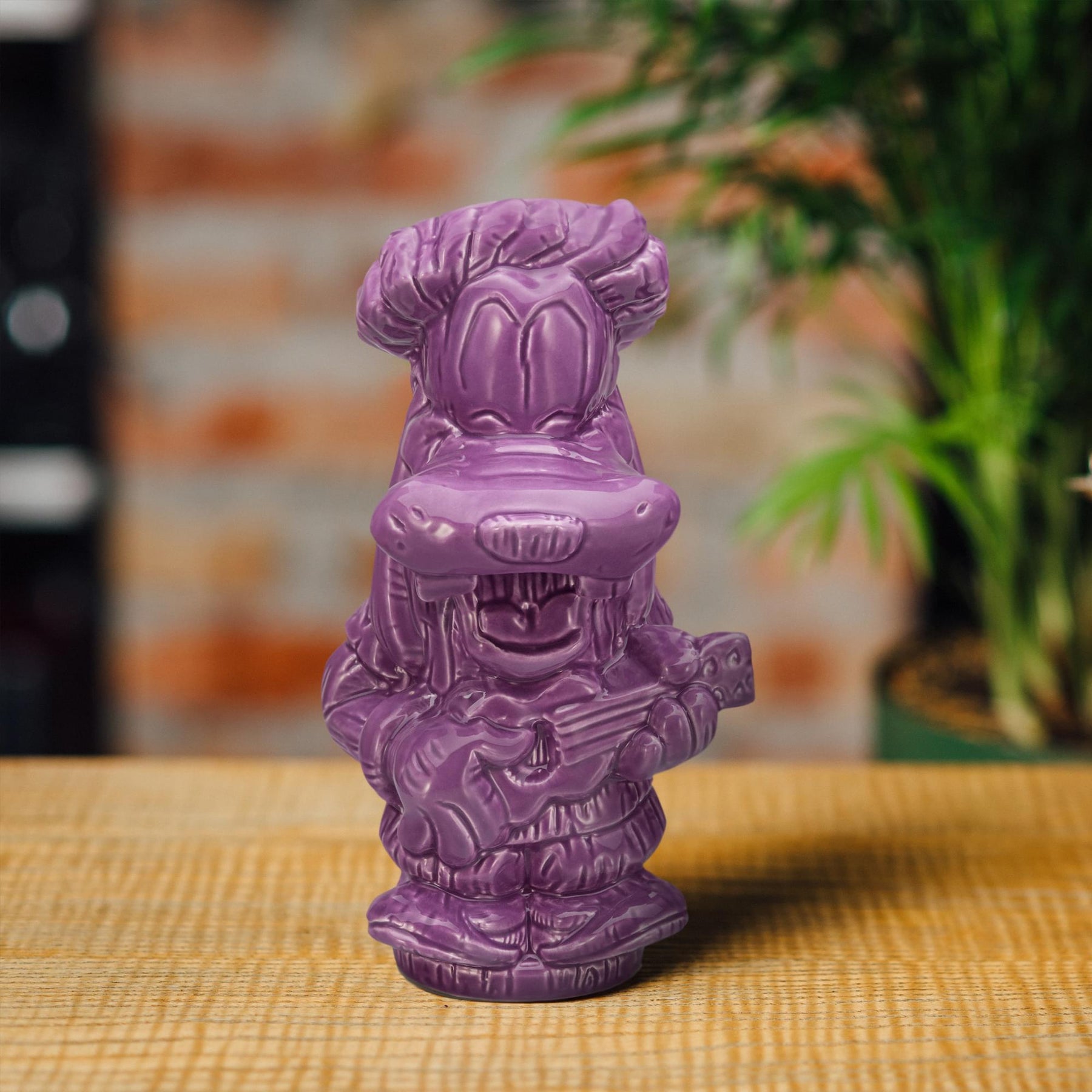 Geeki Tikis Disney Aloha Goofy Ceramic Mug | Holds 18 Ounces