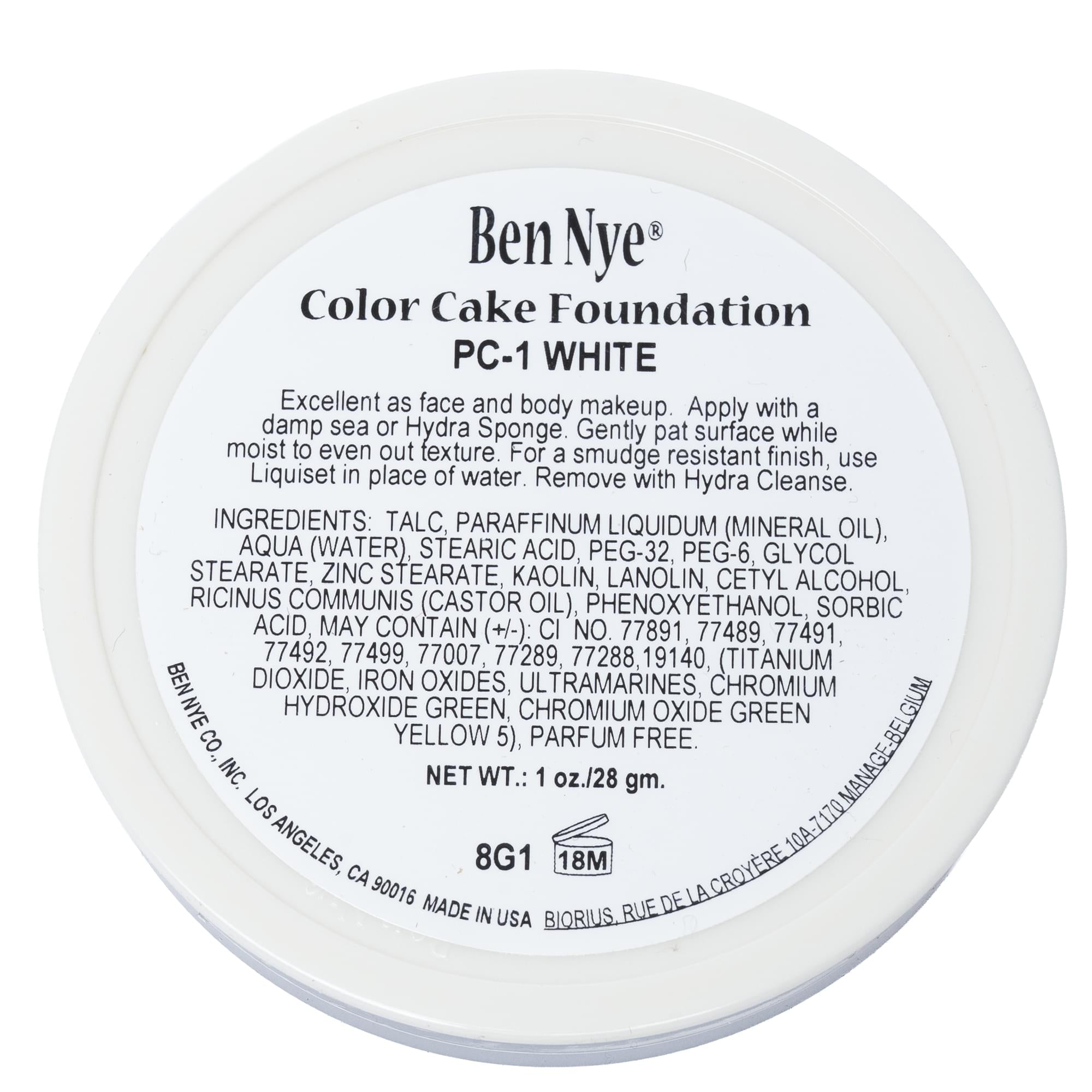 White Cake Makeup Costume Accessory