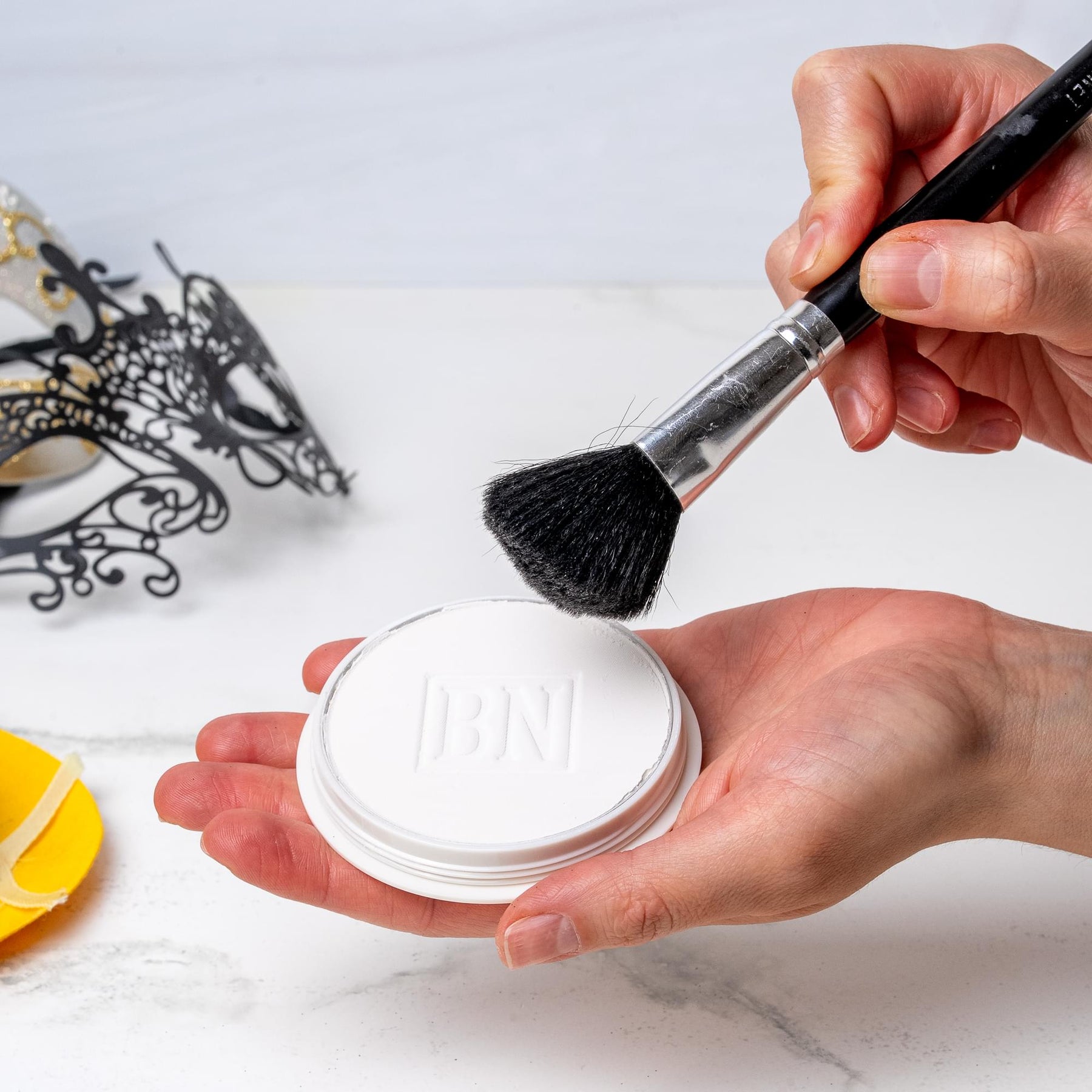 White Cake Makeup Costume Accessory