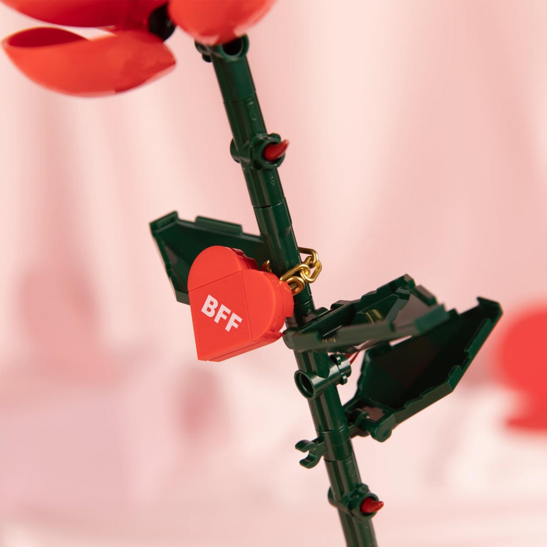 Bricktanicals Long Stem Red Rose 102 Pieces Building Set