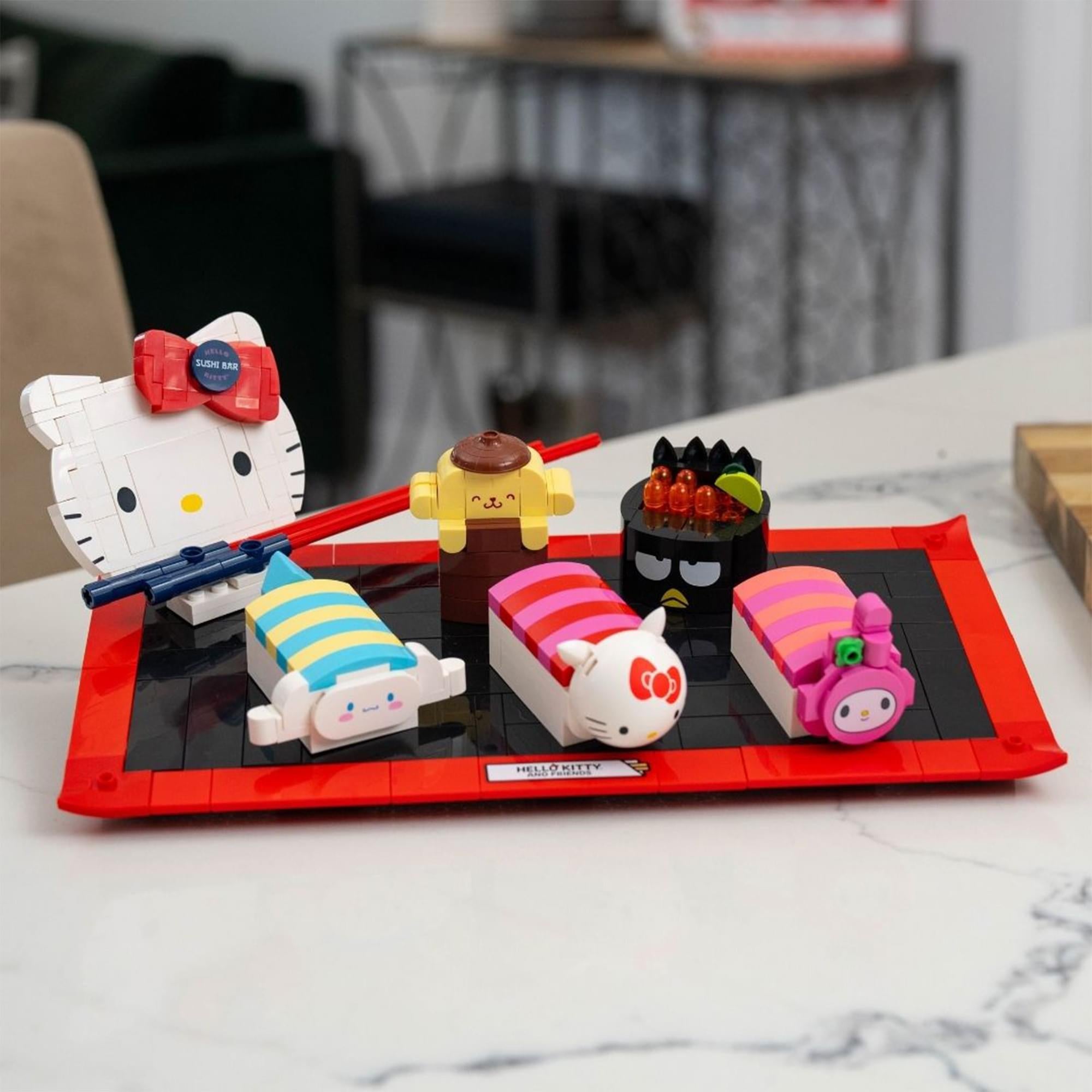 Sanrio Hello Kitty Sushi Platter 383-Piece Building Set