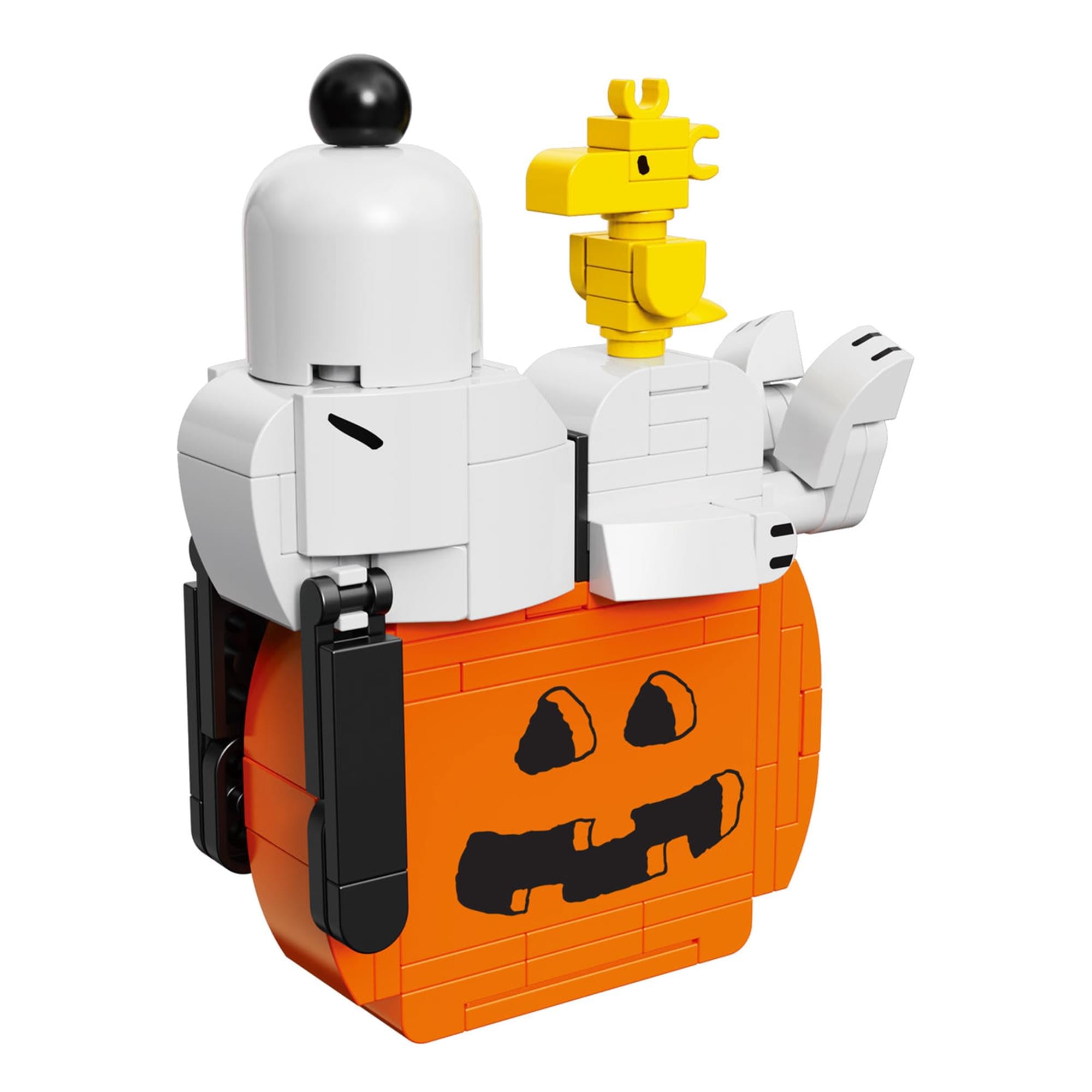 Peanuts Snoopy Sleeping On Pumpkin 122-Piece Building Set