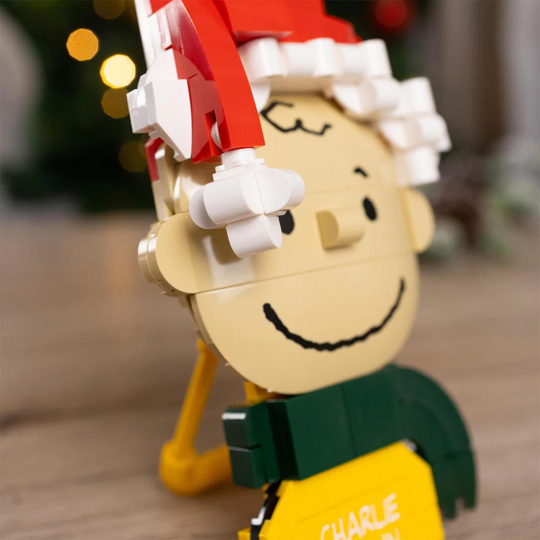 Peanuts Charlie Brown Christmas 91-Piece Brickcraft Building Set