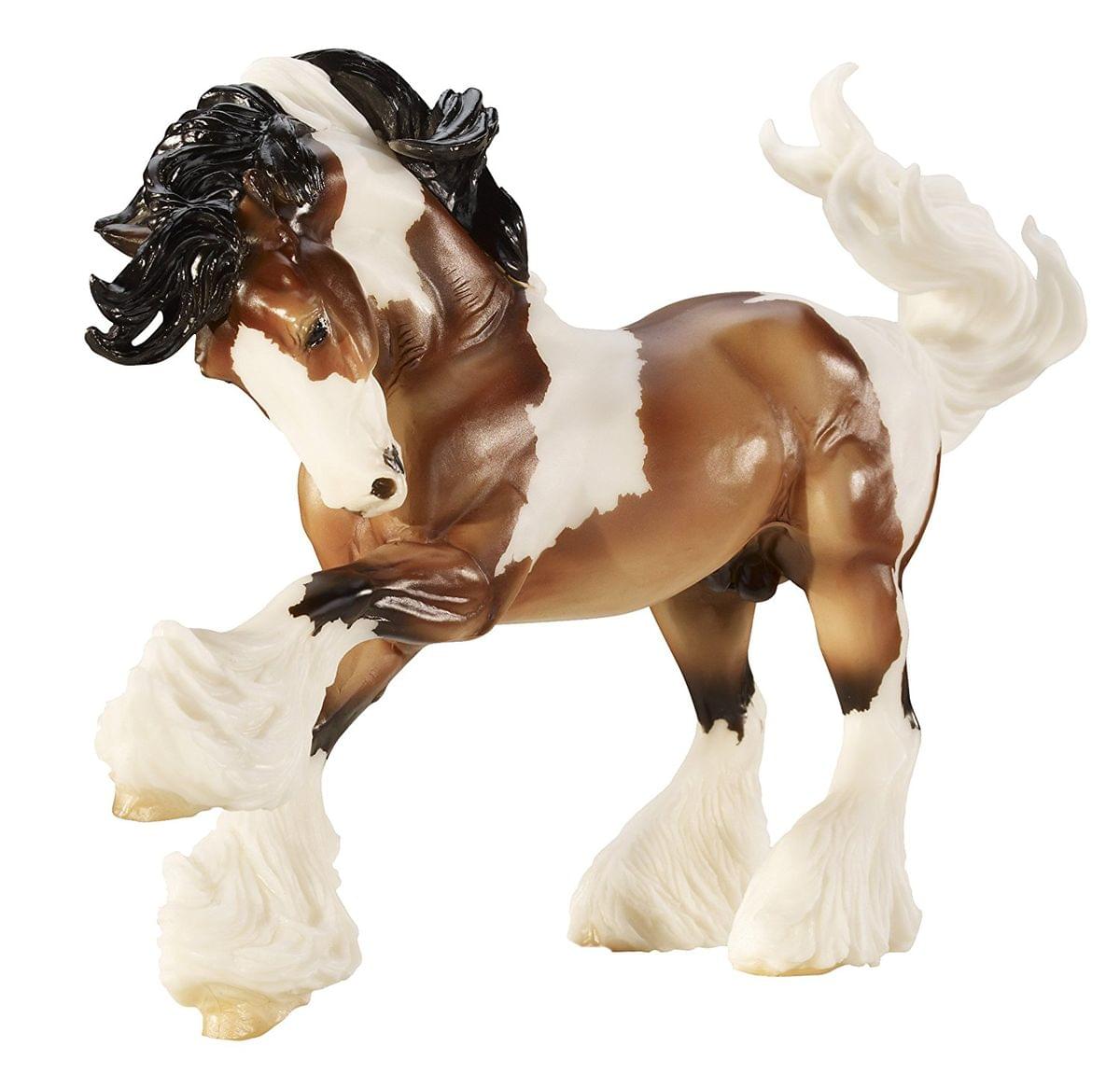 Breyer 1:9 Traditional Series Model Horse: Gypsy Vanner