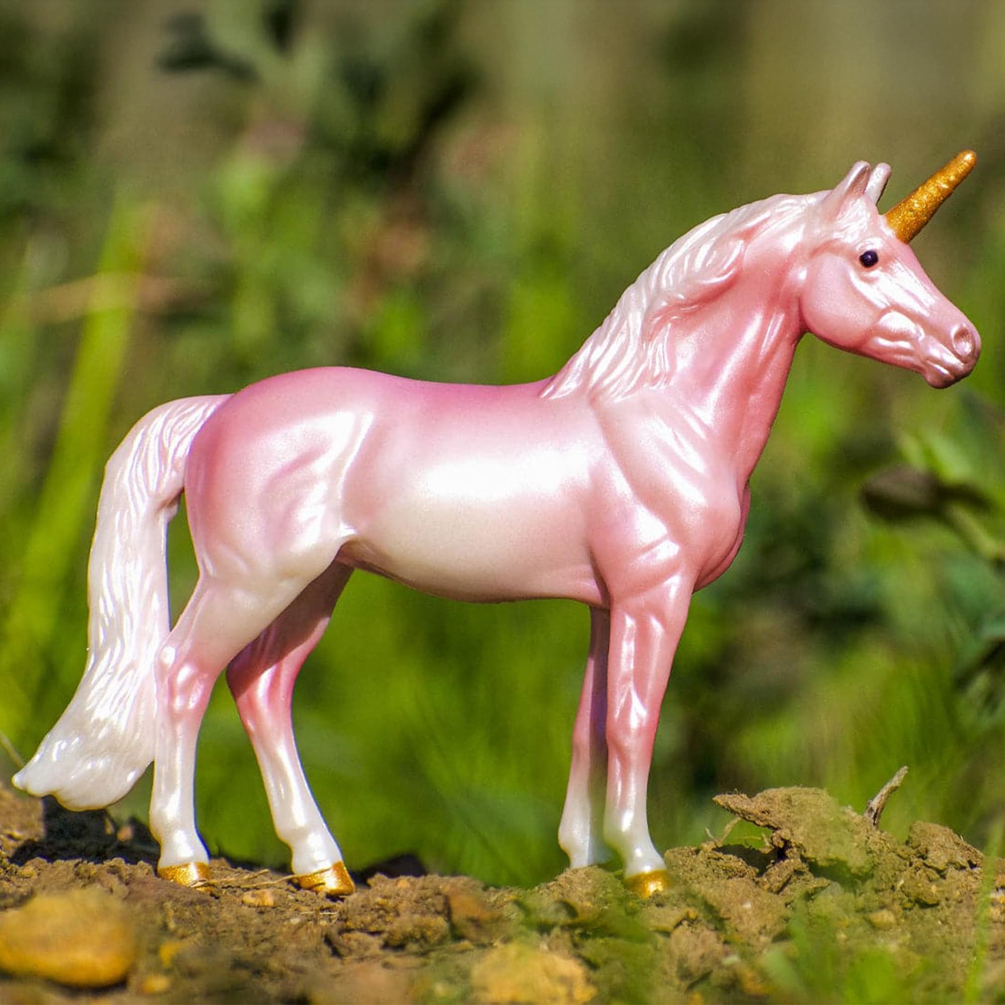 Breyer Unicorn Treasures 1:32 Scale Model Horse | Rose Quartz