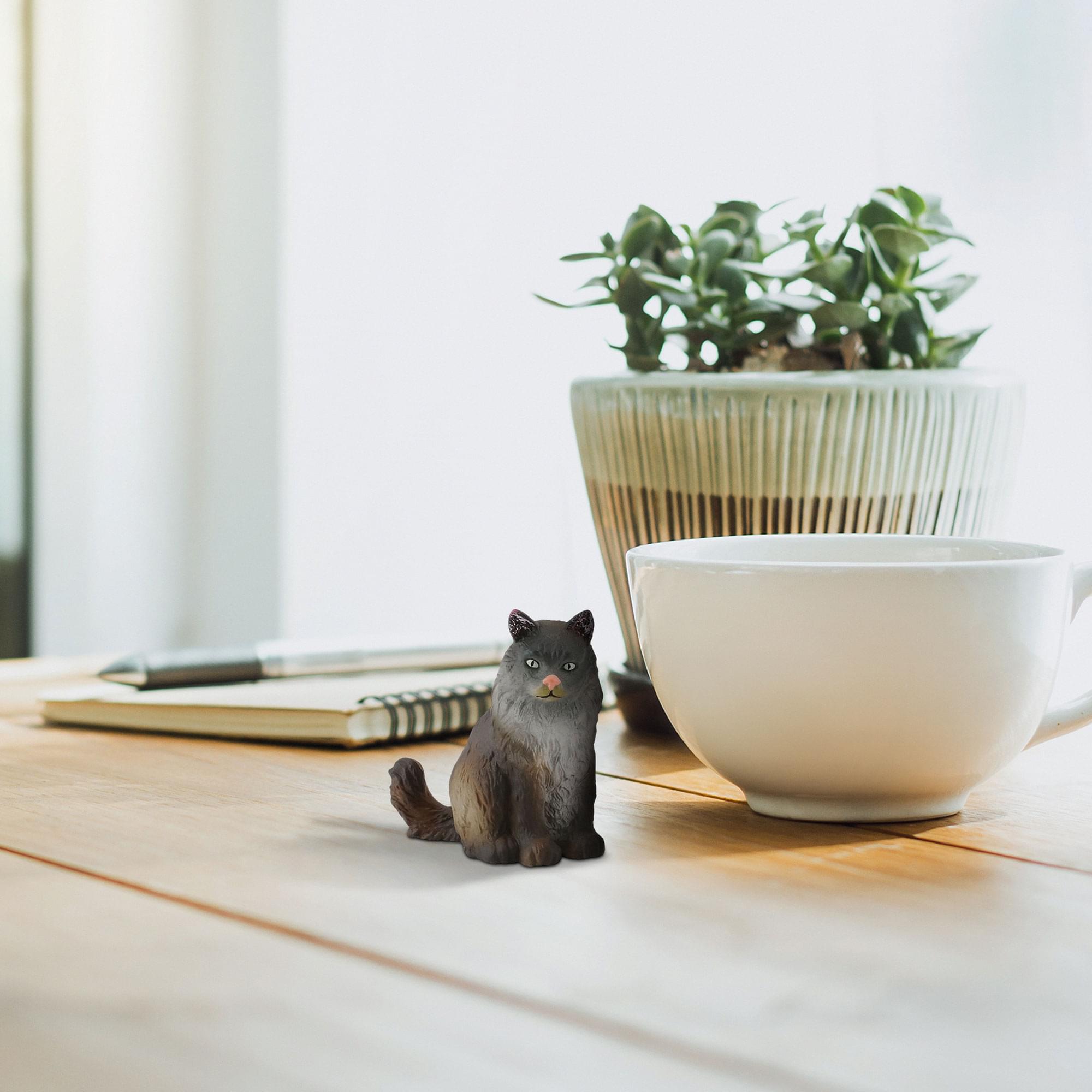 CollectA Cats & Dogs Collection Miniature Figure | Norwegian Forest Cat