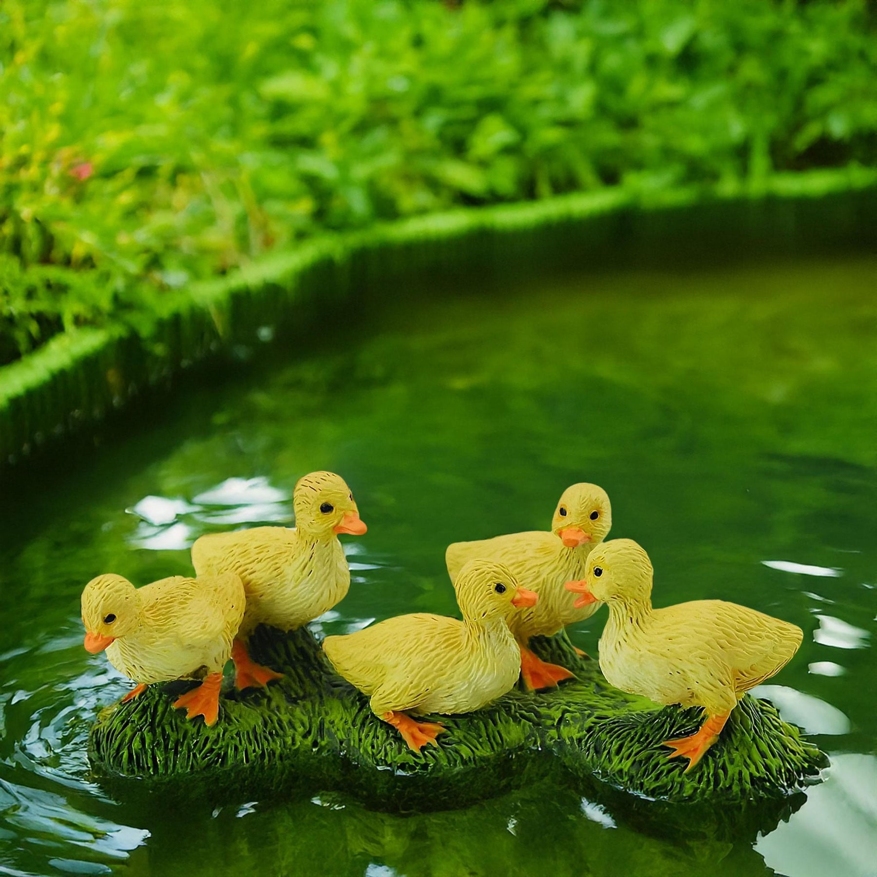 CollectA Farm Life Collection Miniature Figure | Ducklings