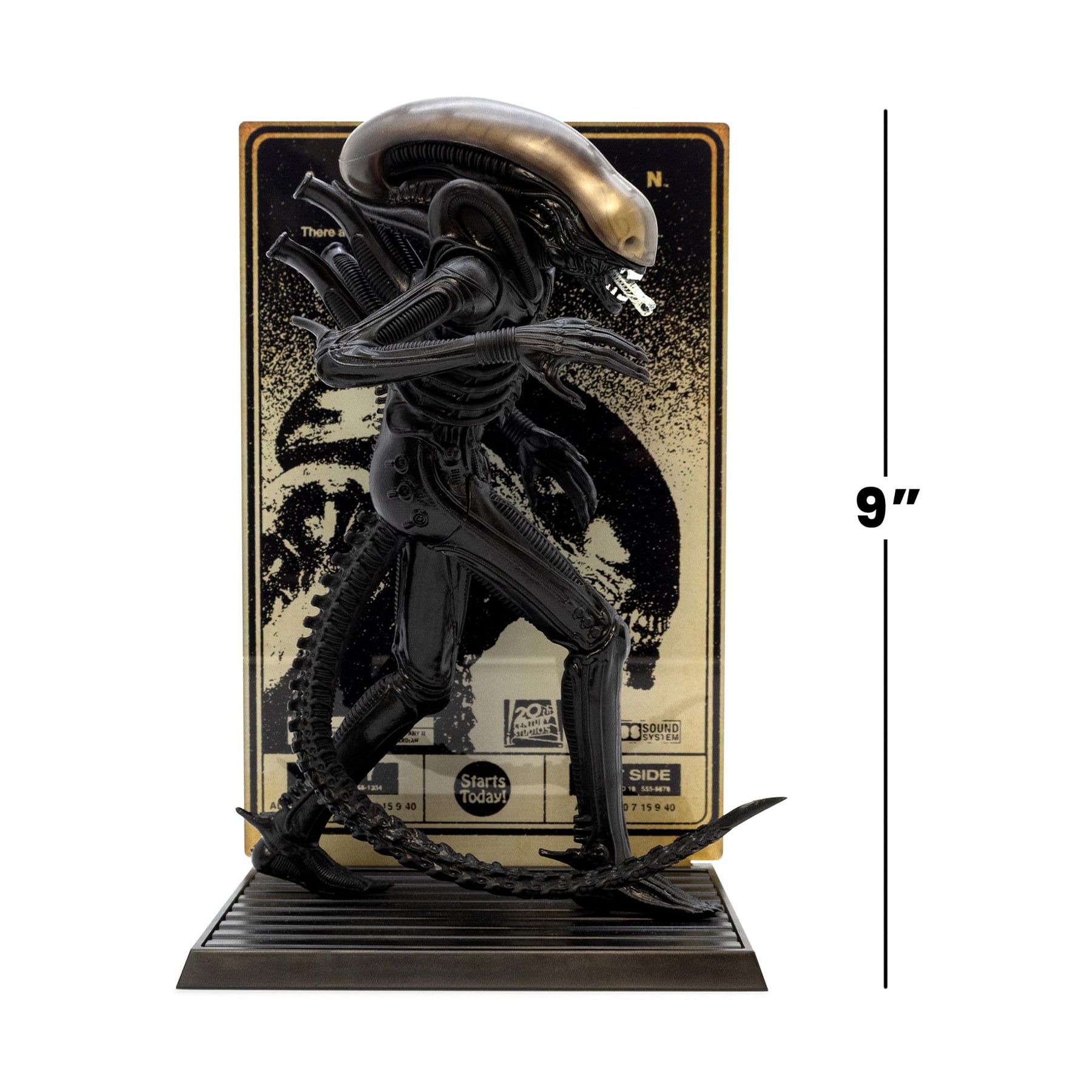 Alien Deluxe Xenomorph 9 Inch Vinyl Statue