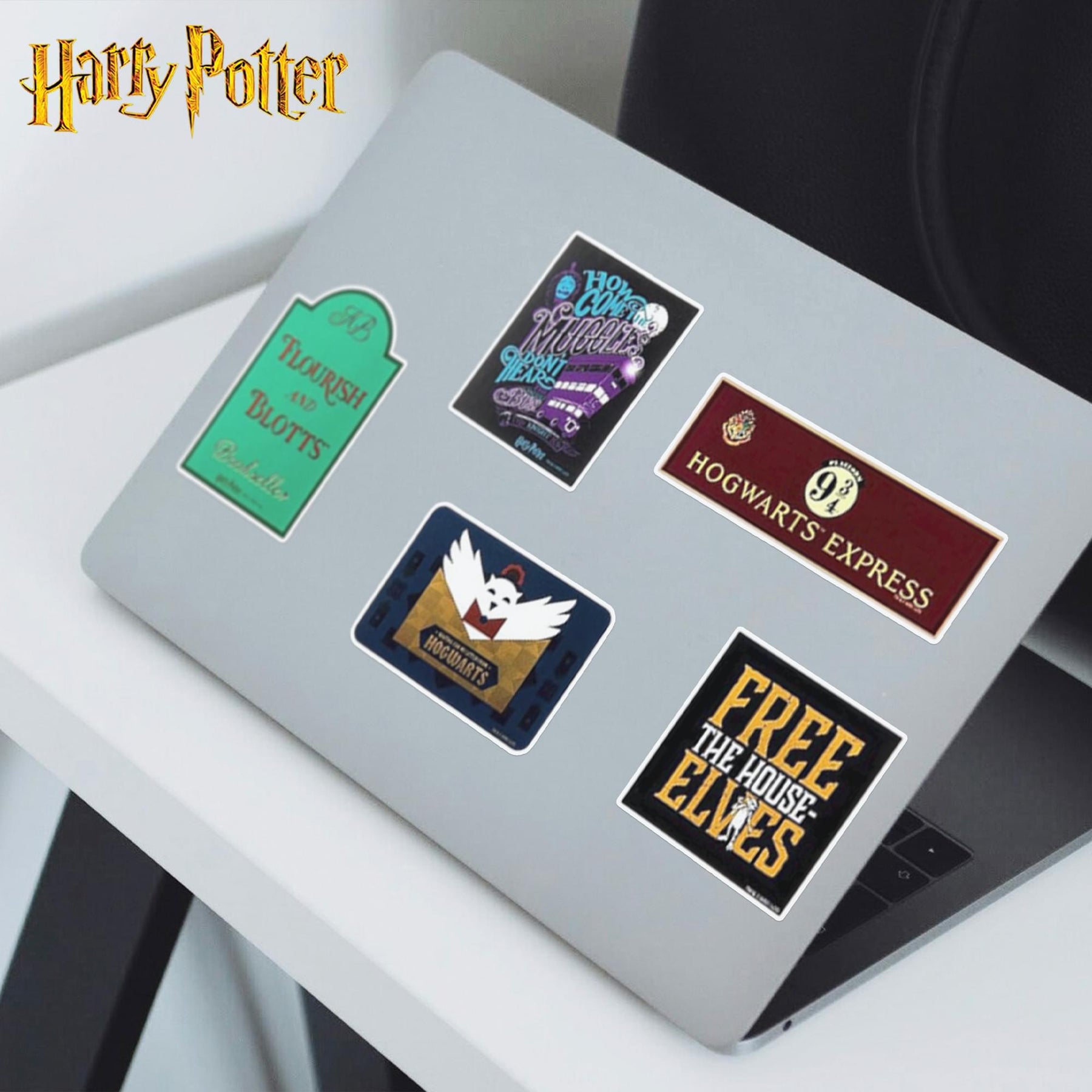 Harry Potter Wizarding World Vinyl Decal 50-Pack
