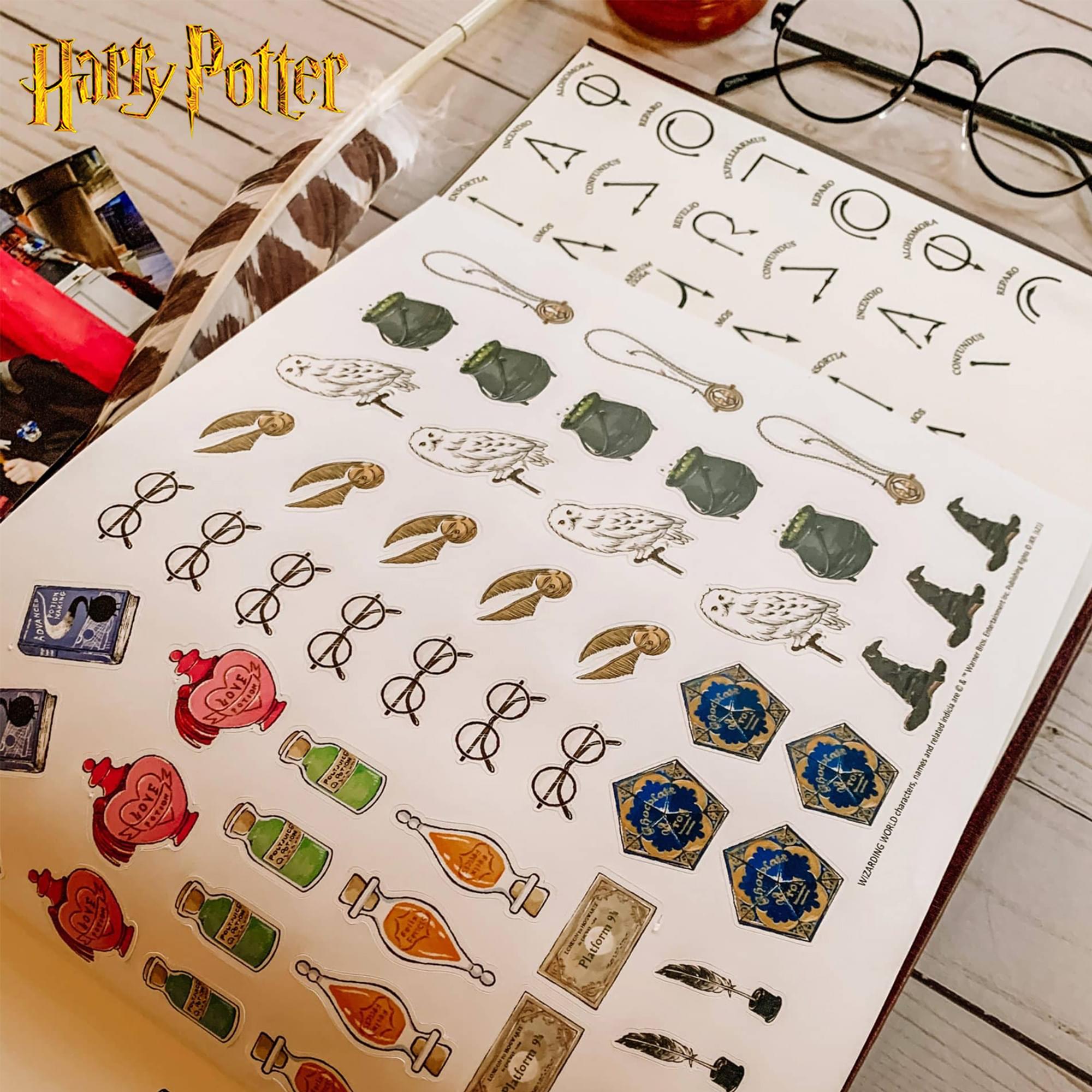 Harry Potter Replica Photo Album and Scrapbook