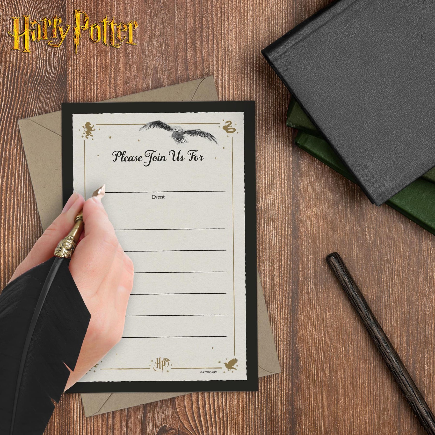 Harry Potter Hogwarts Castle Magical Celebration Invitation & Envelope Box Set