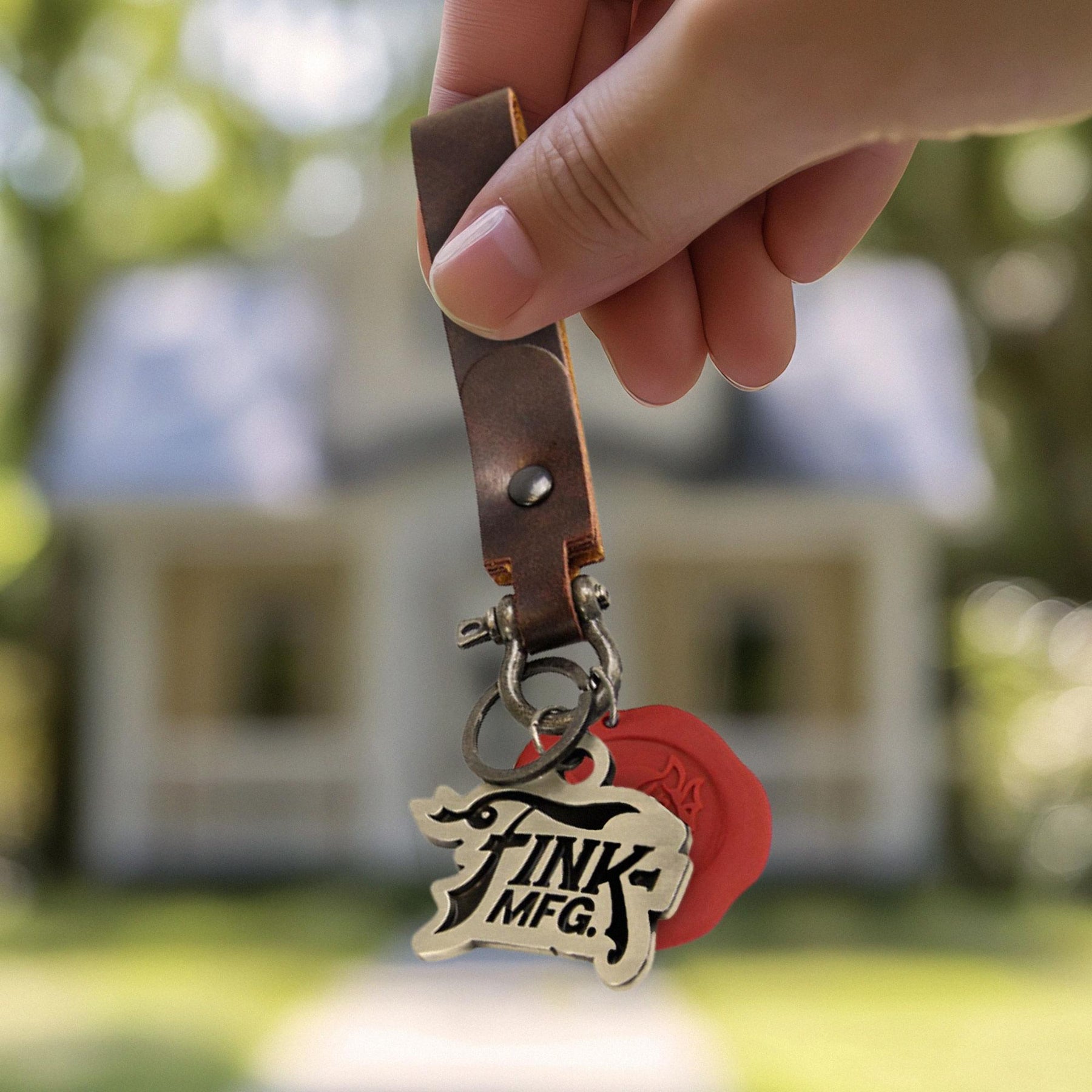 Bioshock Key Chain: Devil's Kiss