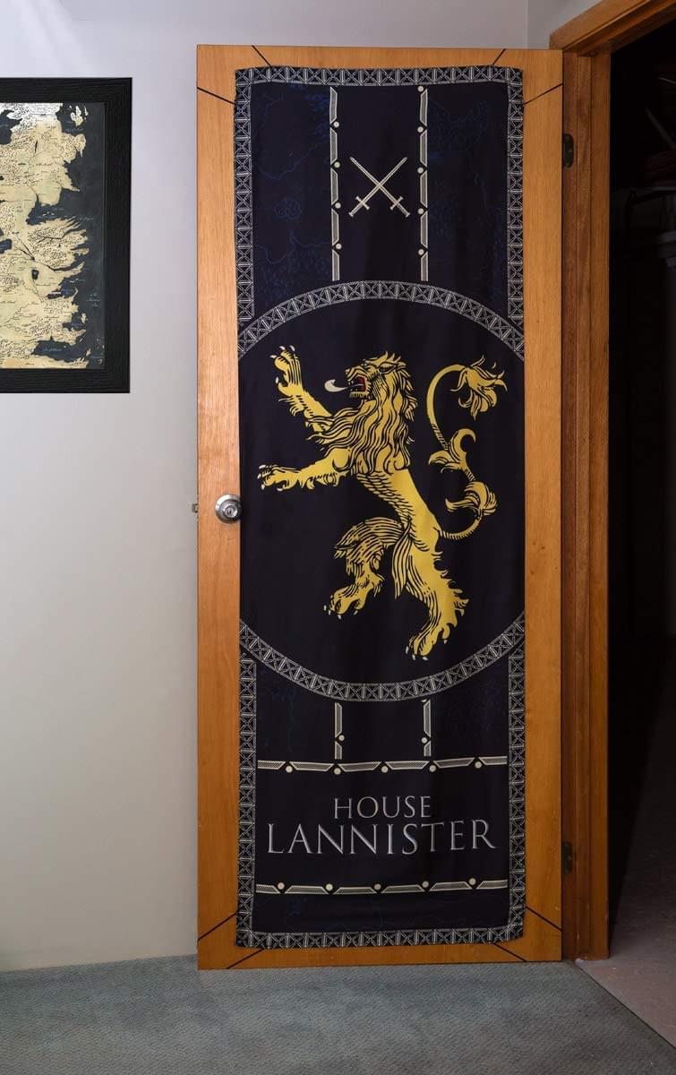 Game of Thrones House Lannister 26"x78" Sigil Door Banner