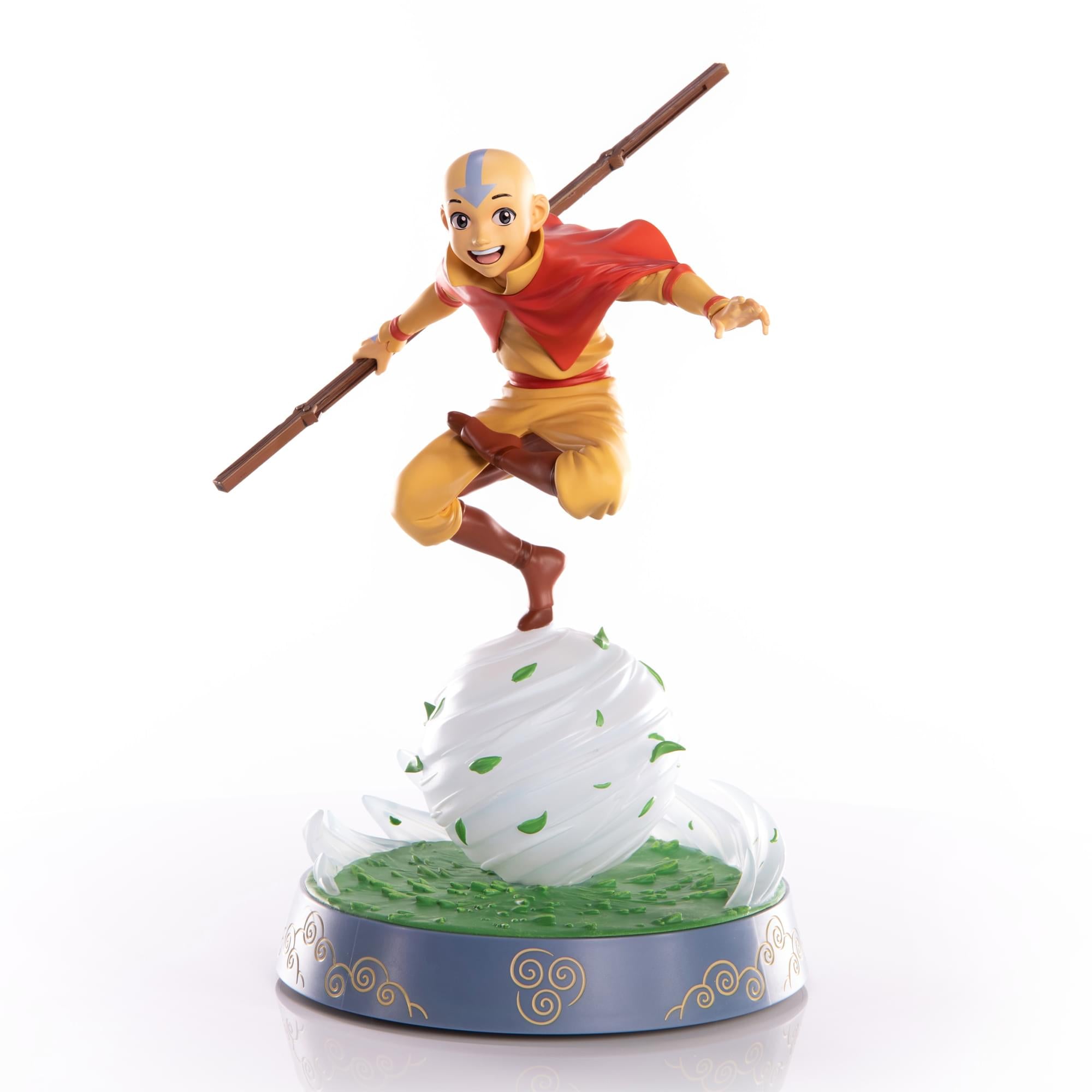 Avatar: The Last Airbender Aang 11 Inch PVC Statue (Collector's Edition)