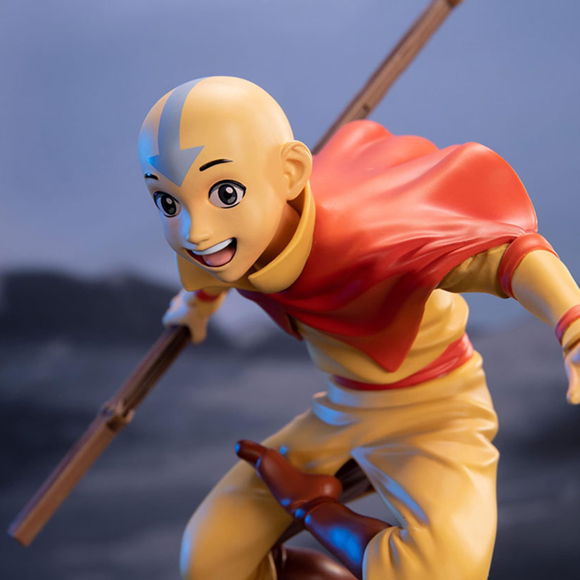 Avatar: The Last Airbender Aang 11 Inch PVC Statue (Collector's Edition)