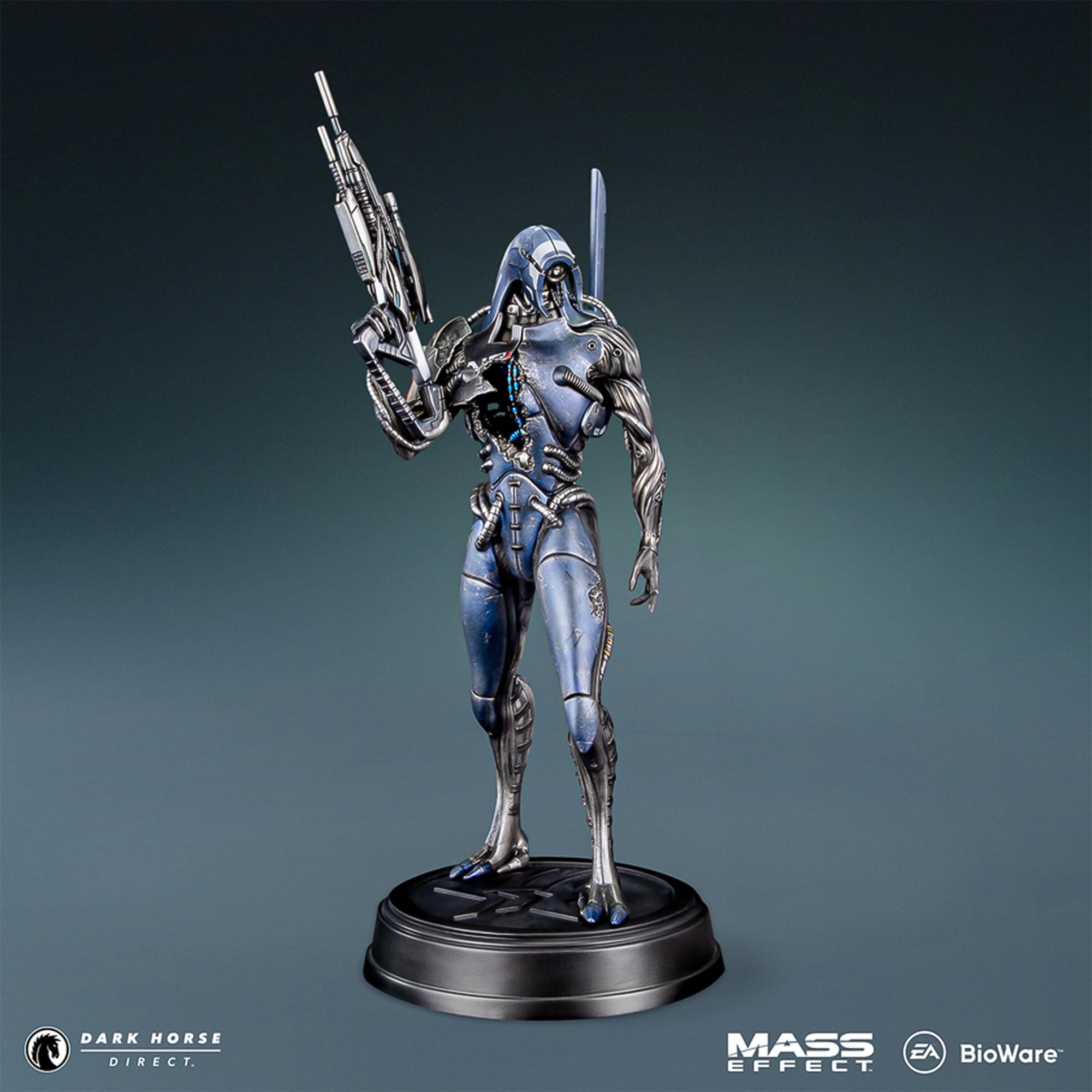 Mass Effect 10 Inch Legion PVC Figure