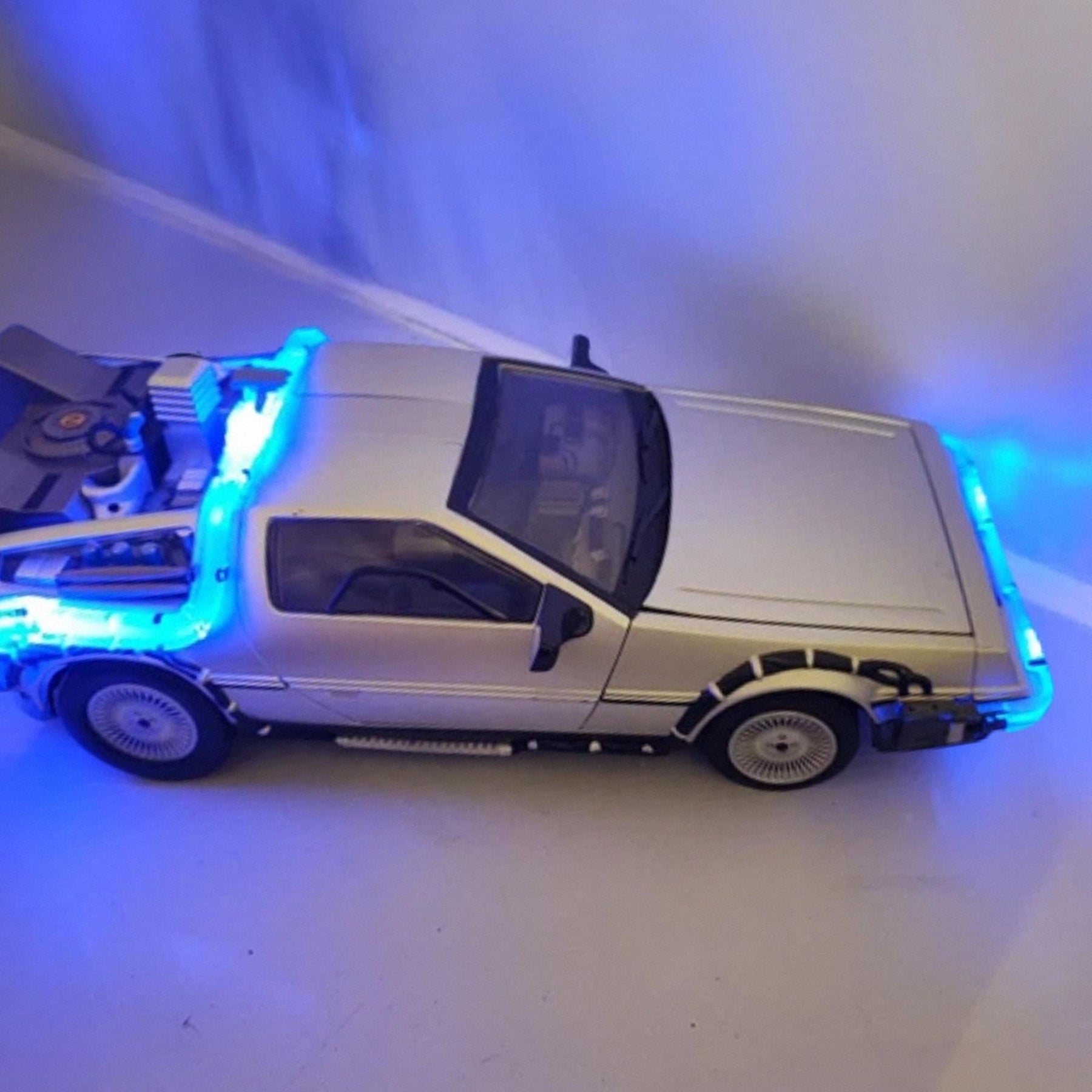 Back To The Future Electronic 1/15 Time Machine | Free Shipping