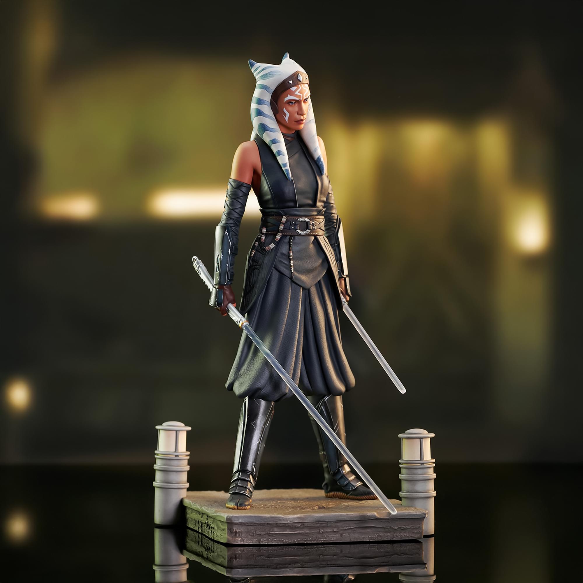 Star Wars: The Mandalorian Ahsoka Premier Collection 1:7 Scale Statue