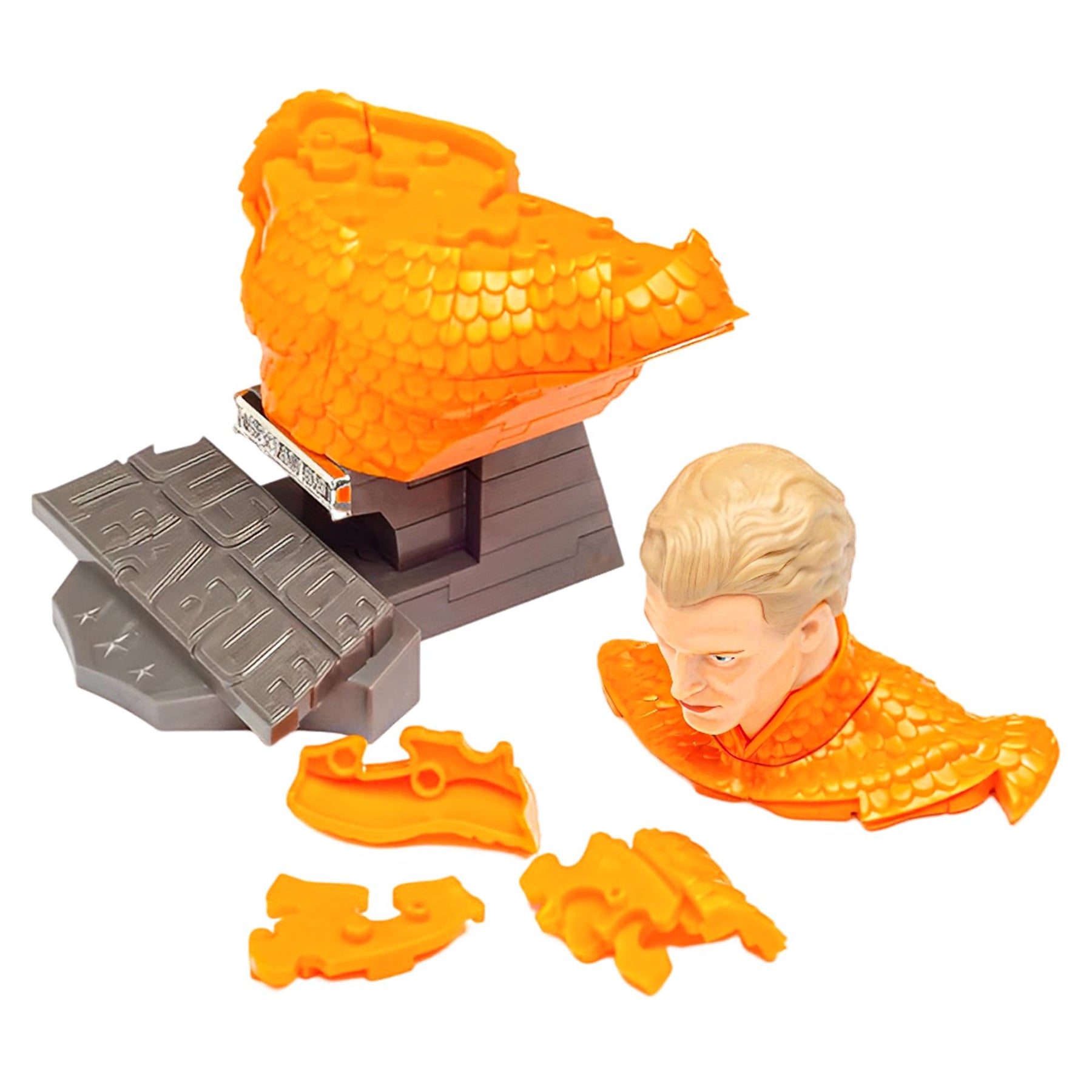 Eaglemoss DC Aquaman 72 Piece 3D Jigsaw Puzzle | Solid Color